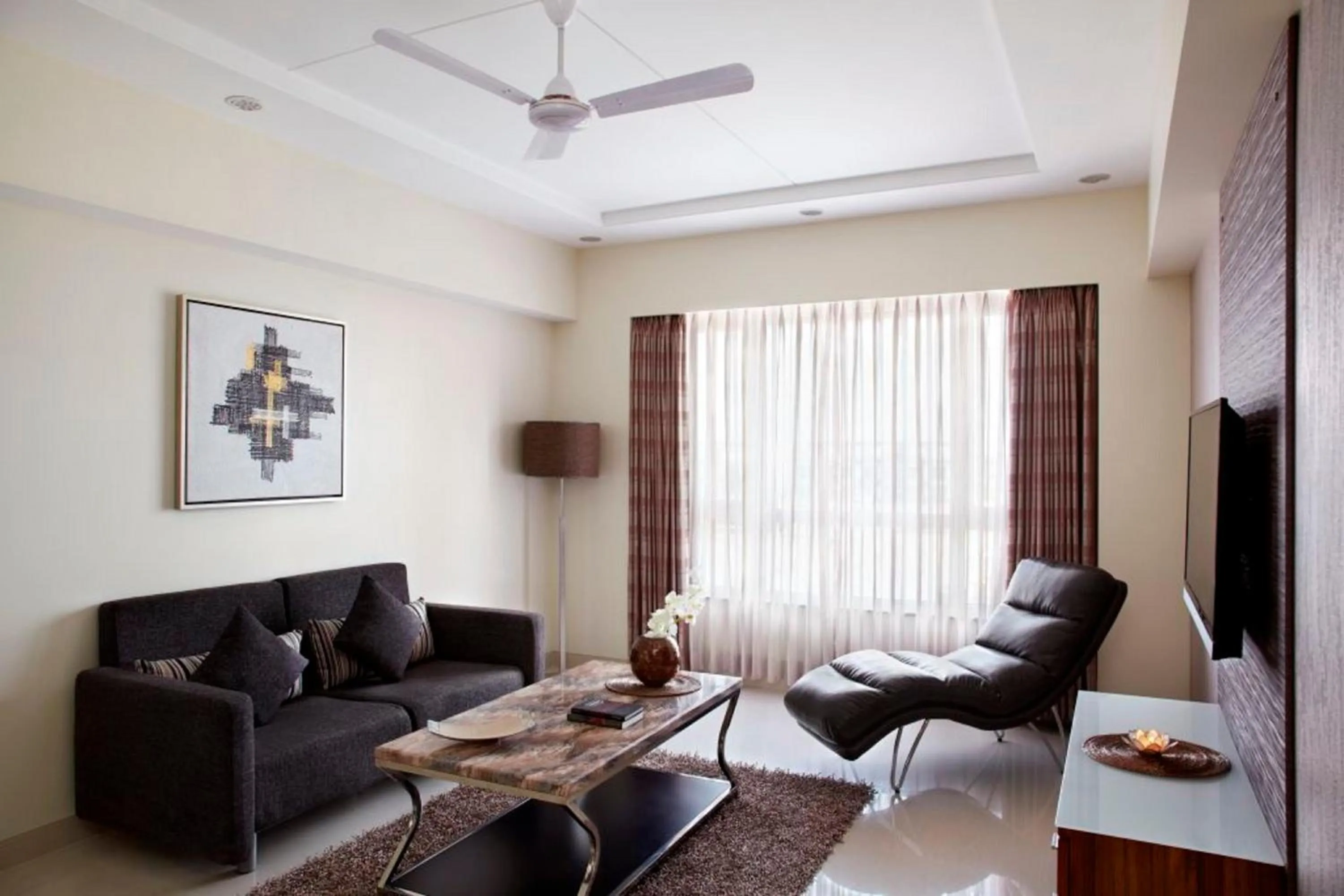 Living room in The Radiant Swan