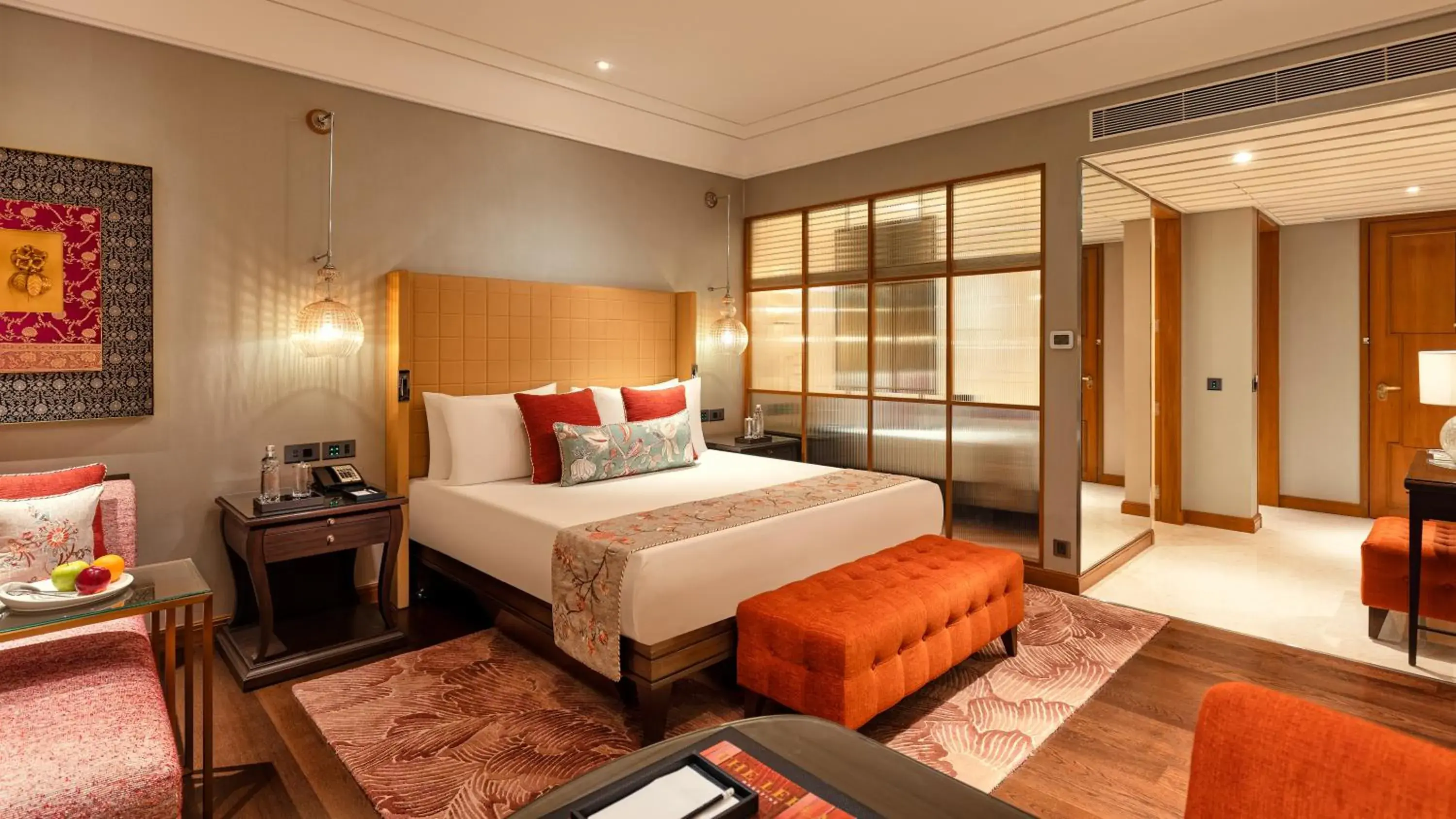 Bed in The Leela Hyderabad Banjara Hills Bed in The Leela Hyderabad Banjara Hills