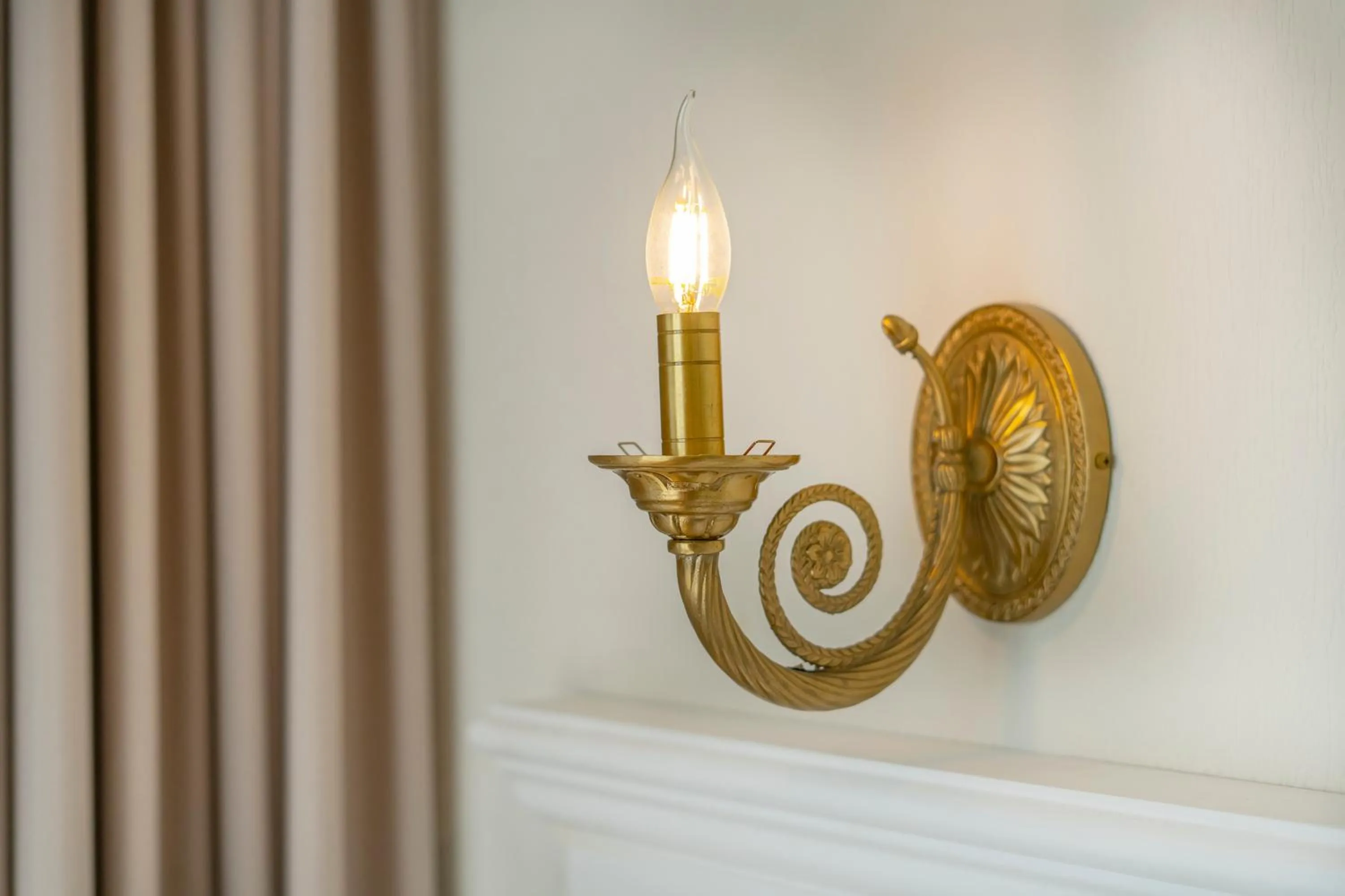 Decorative detail in Iris Hotel