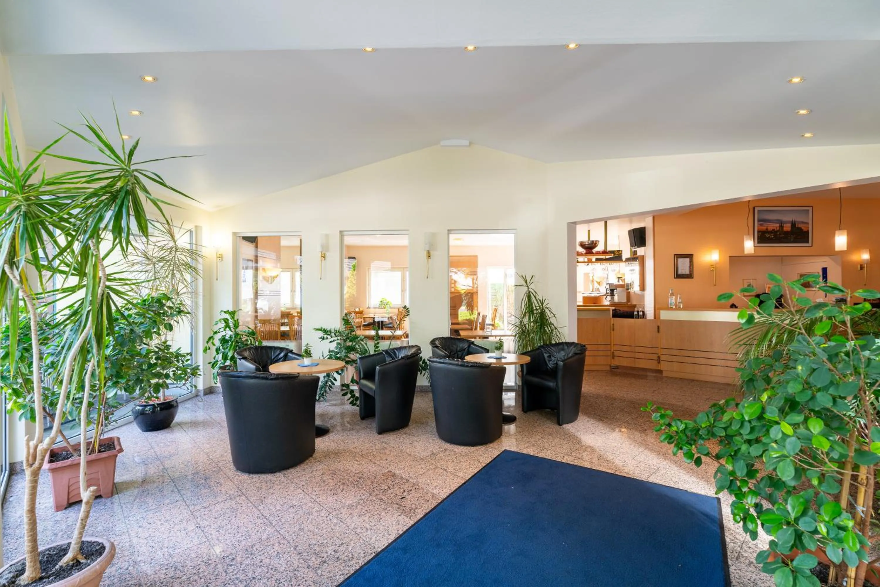 Facade/entrance in Airport Business Hotel Köln