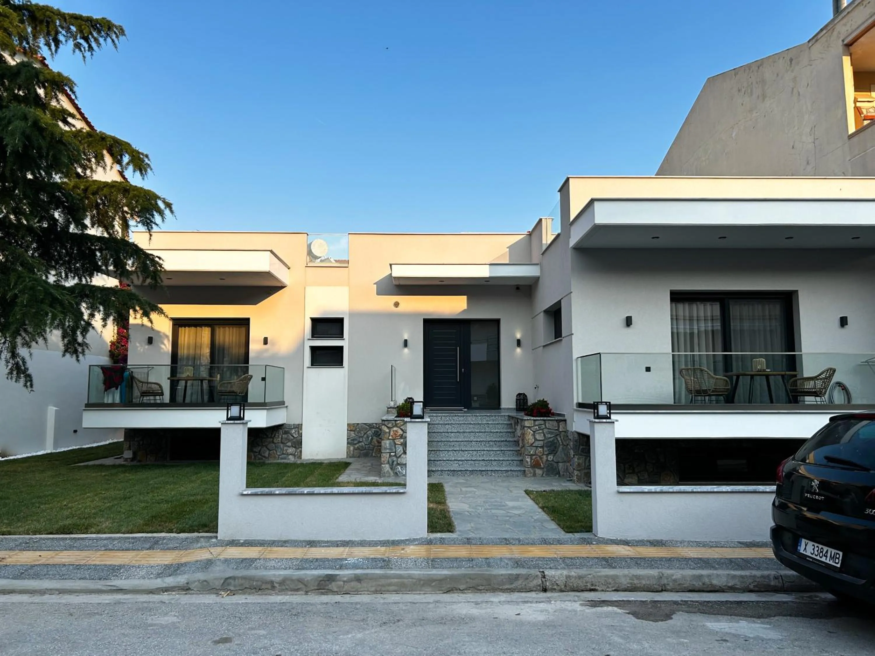 Dunes Luxury Apartments