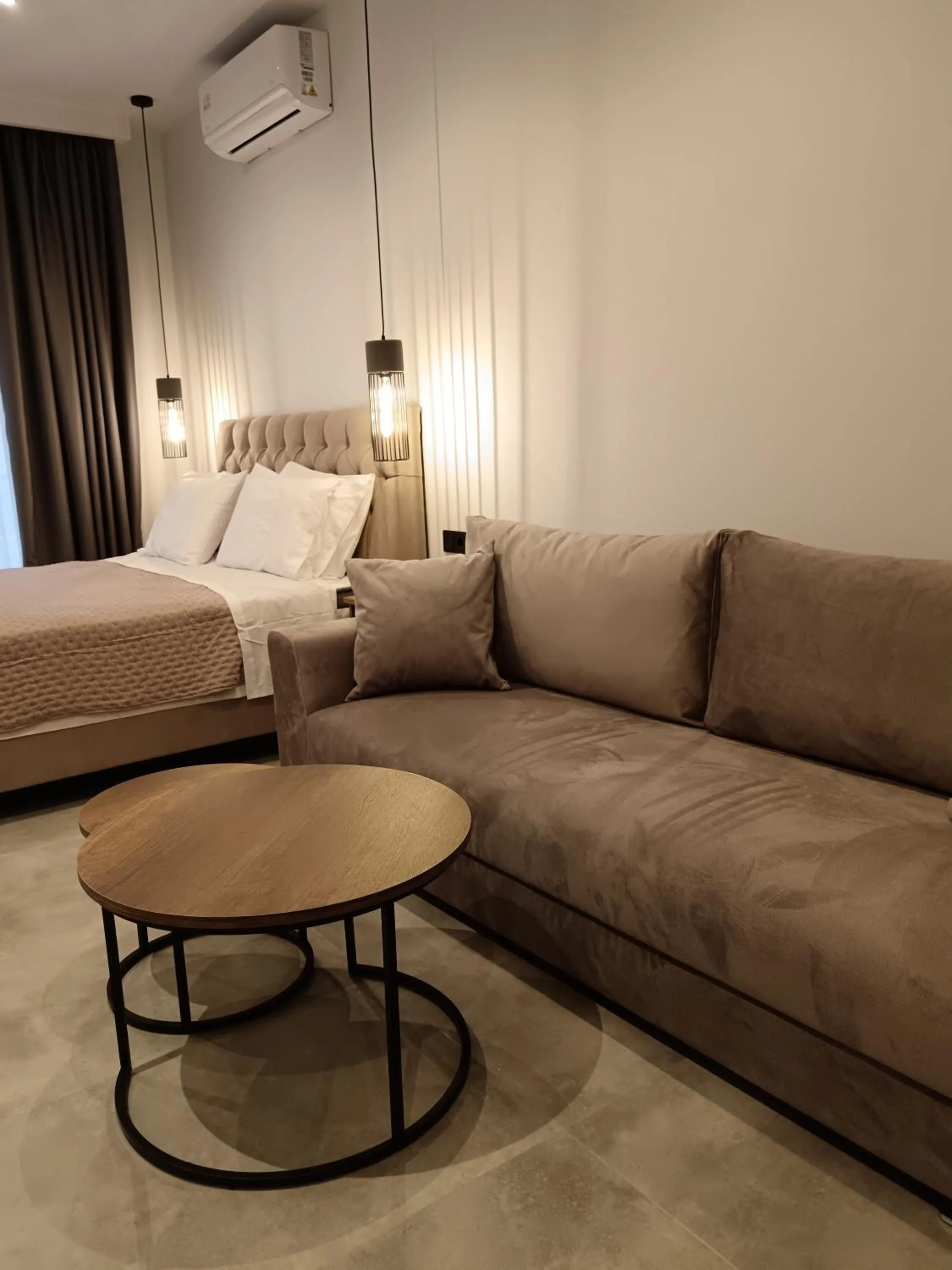 Bed in Dunes Luxury Apartments