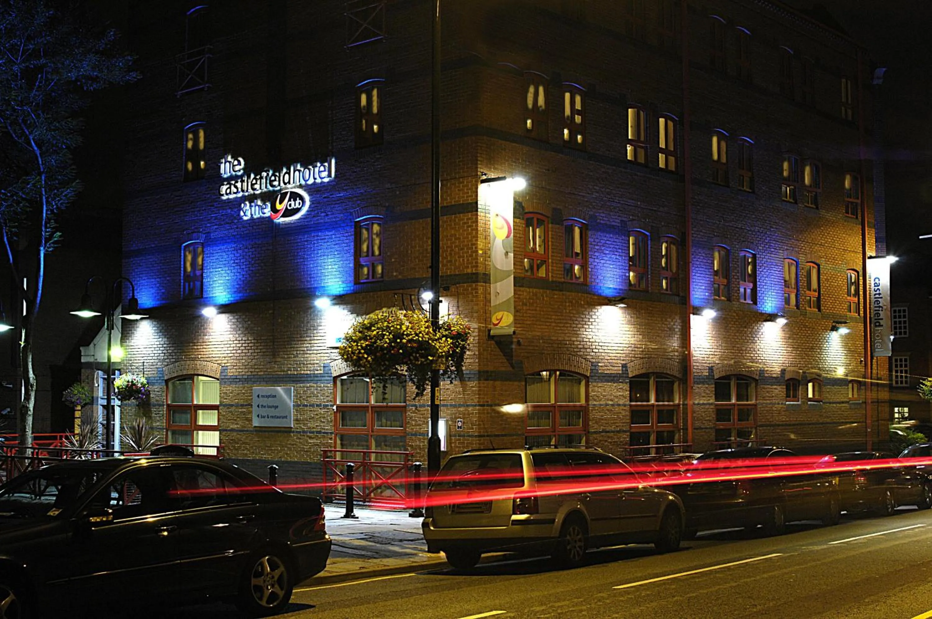 Facade/entrance in Castlefield Hotel