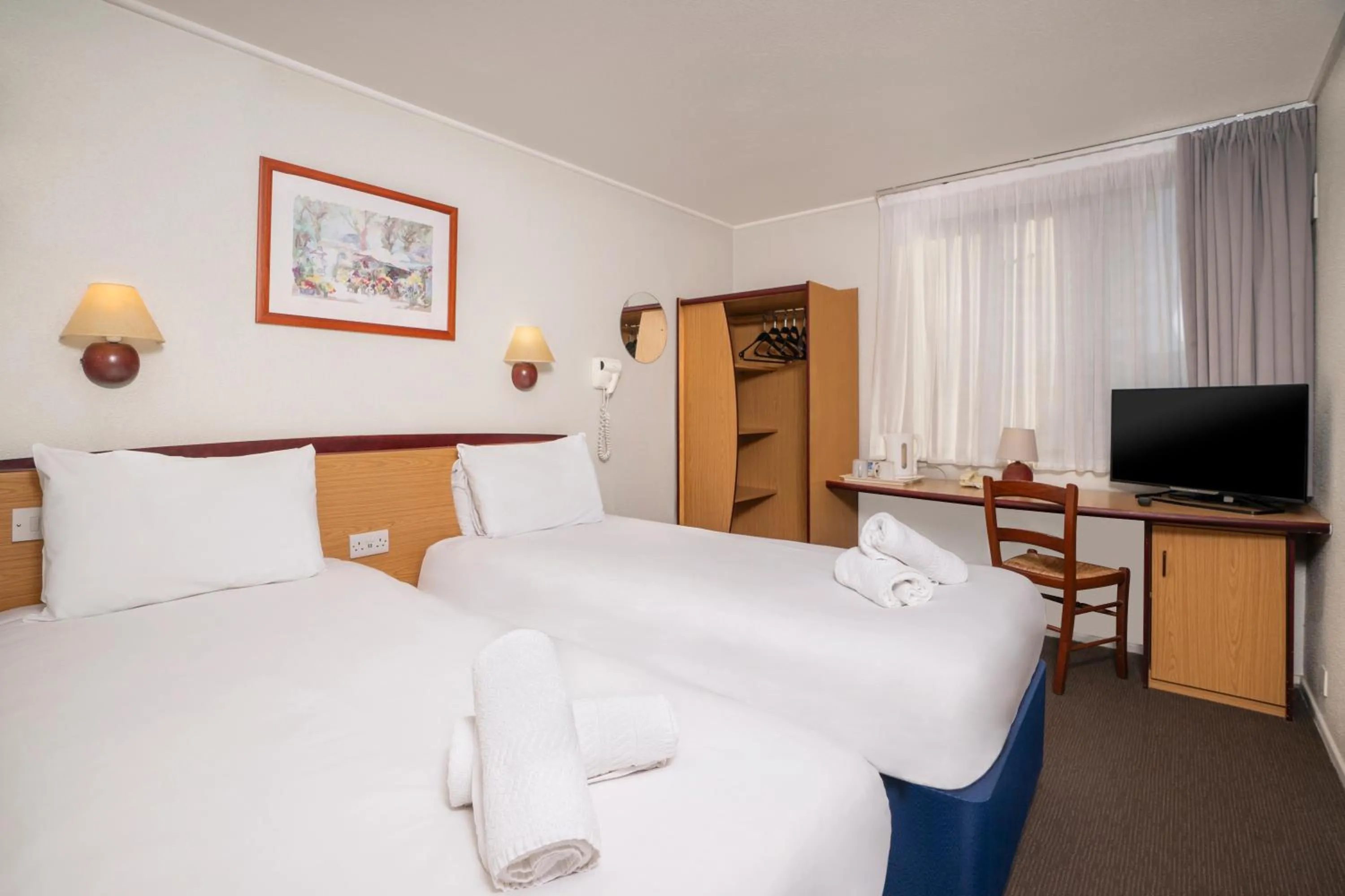 Bedroom, Bed in Campanile Manchester