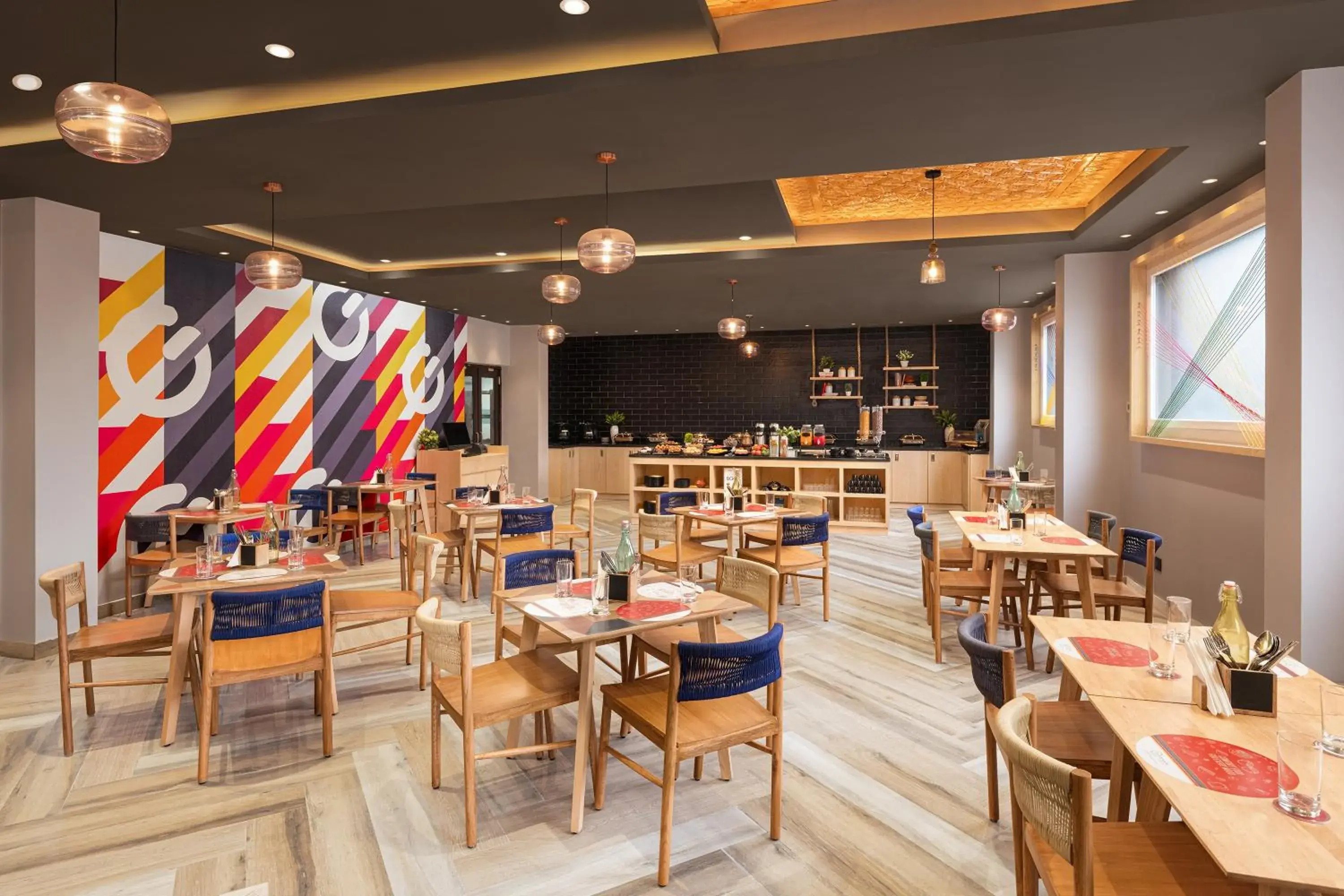 Restaurant/places to eat in Ginger Srinagar Barzulla Near Srinagar Airport Restaurant/places to eat in Ginger Srinagar Barzulla Near Srinagar Airport