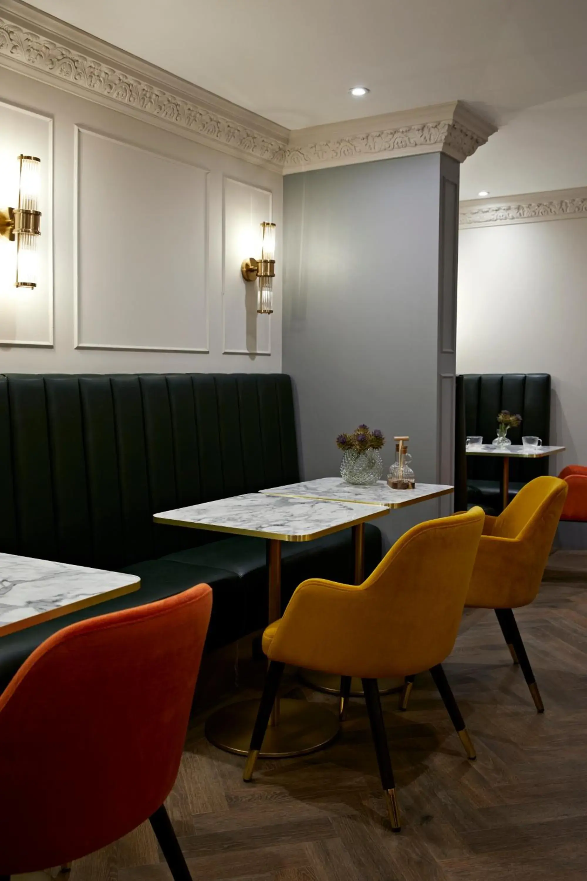 Restaurant/places to eat in The Portico Hotel Restaurant/places to eat in The Portico Hotel