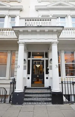 The Portico Hotel