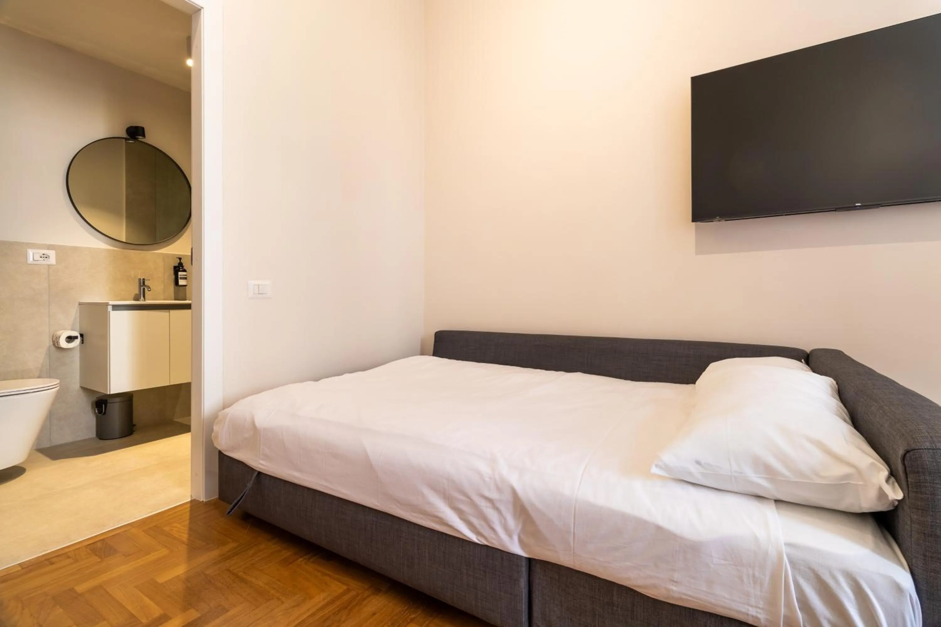 Toilet in Guesthouse Emilio