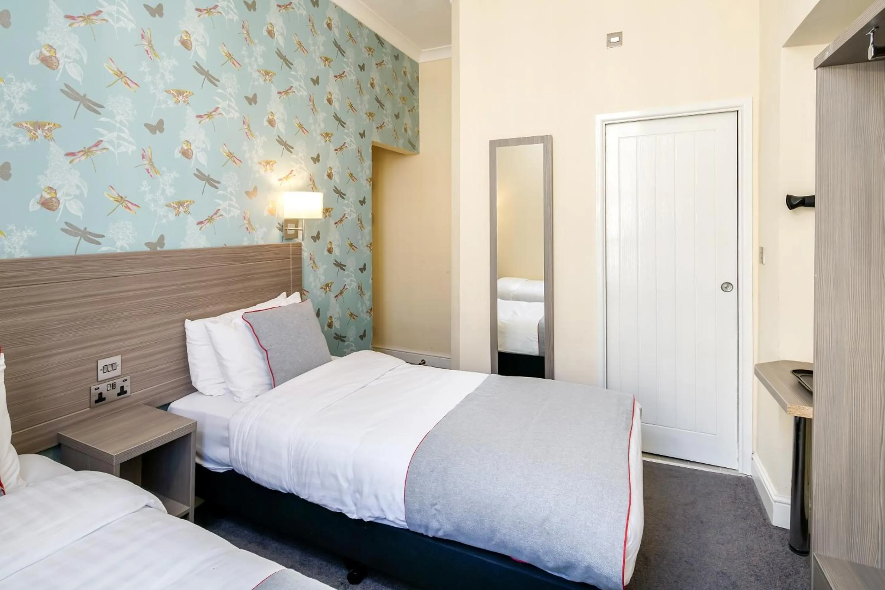 Bedroom, Bed in OYO Bakers Hotel London Victoria