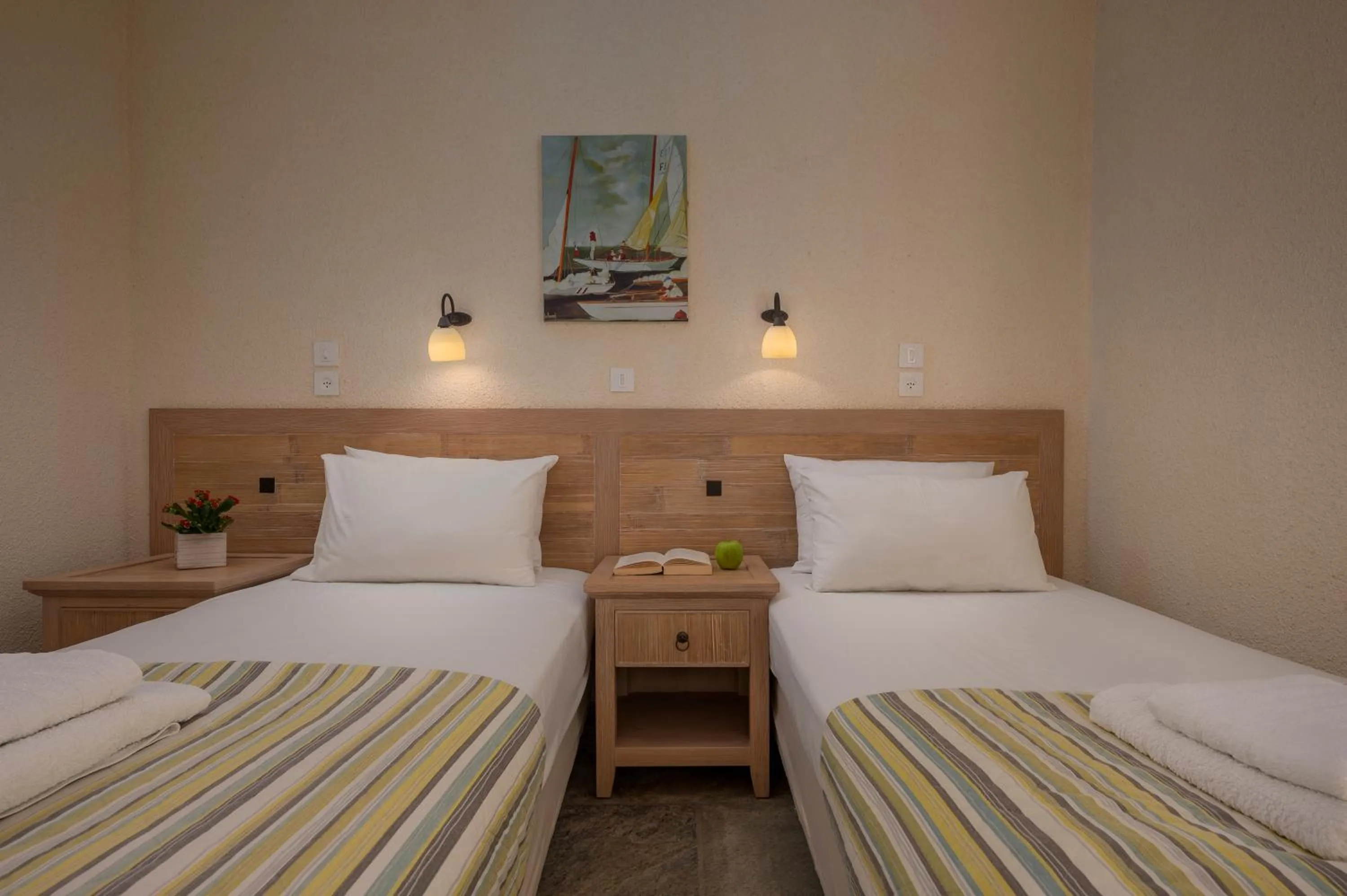 Bedroom, Bed in Agnanti Hotel Apartments