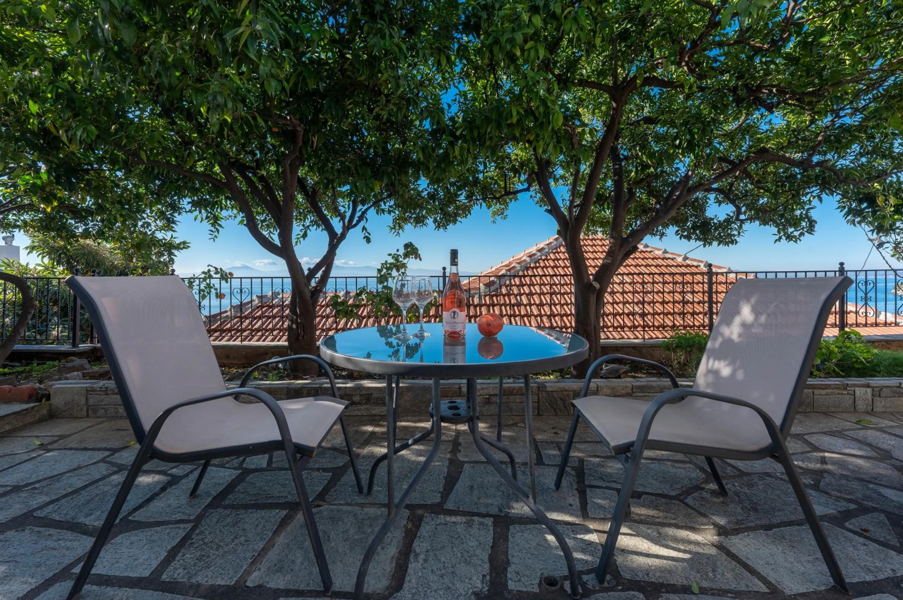 Balcony/Terrace in Agnanti Hotel Apartments