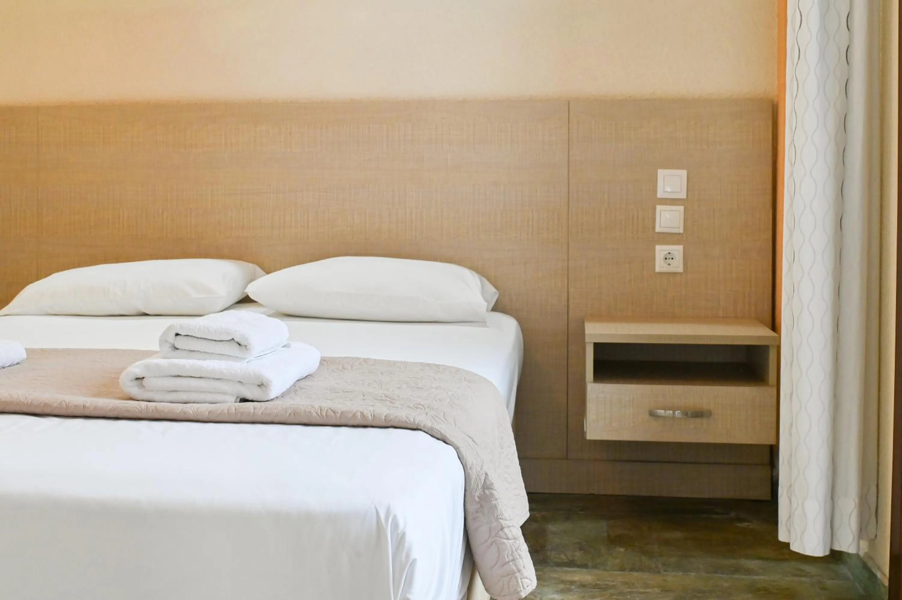 Bedroom, Bed in Agnanti Hotel Apartments