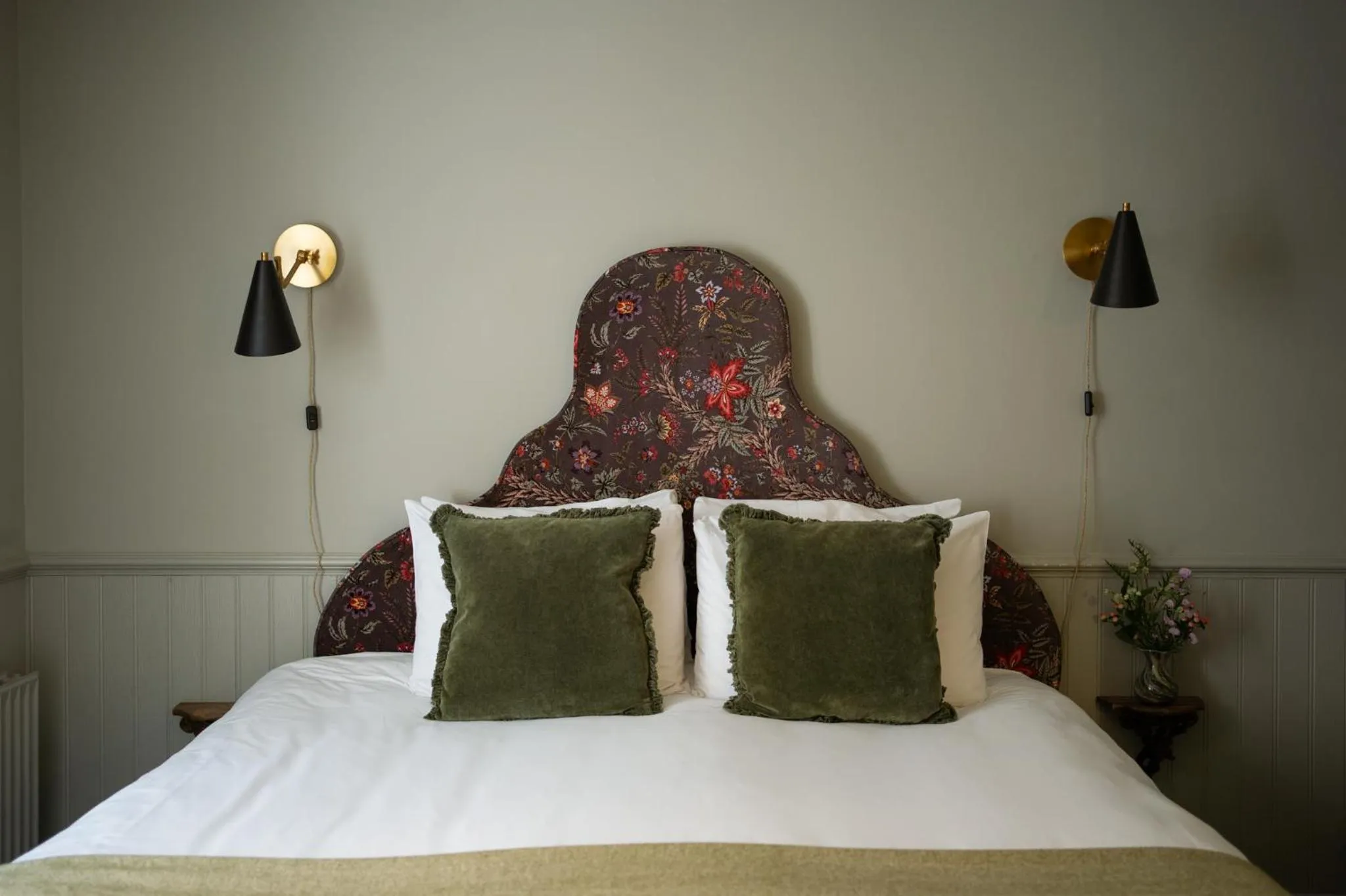 Bed in Georgian House Hotel