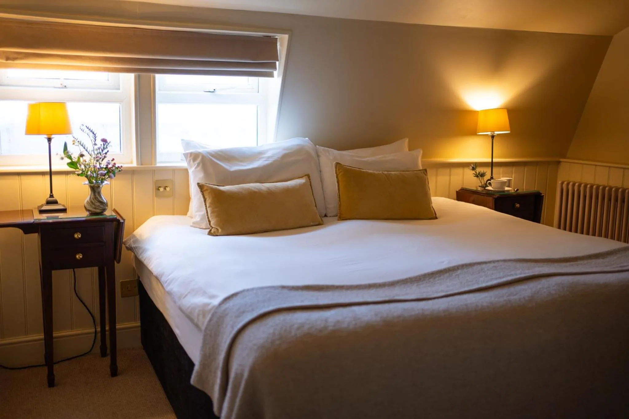 Bed in Georgian House Hotel