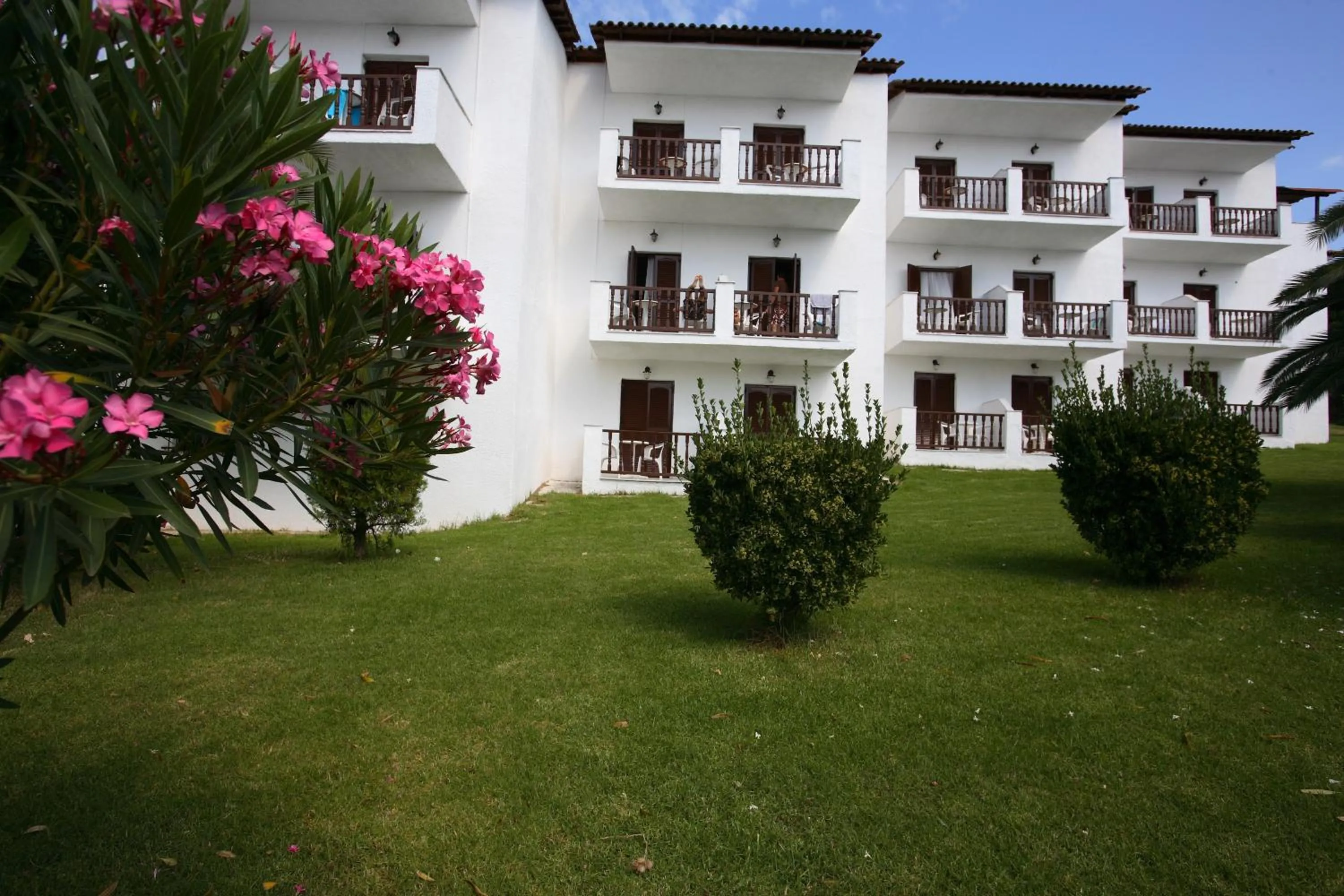 Facade/entrance in Hotel Paradise