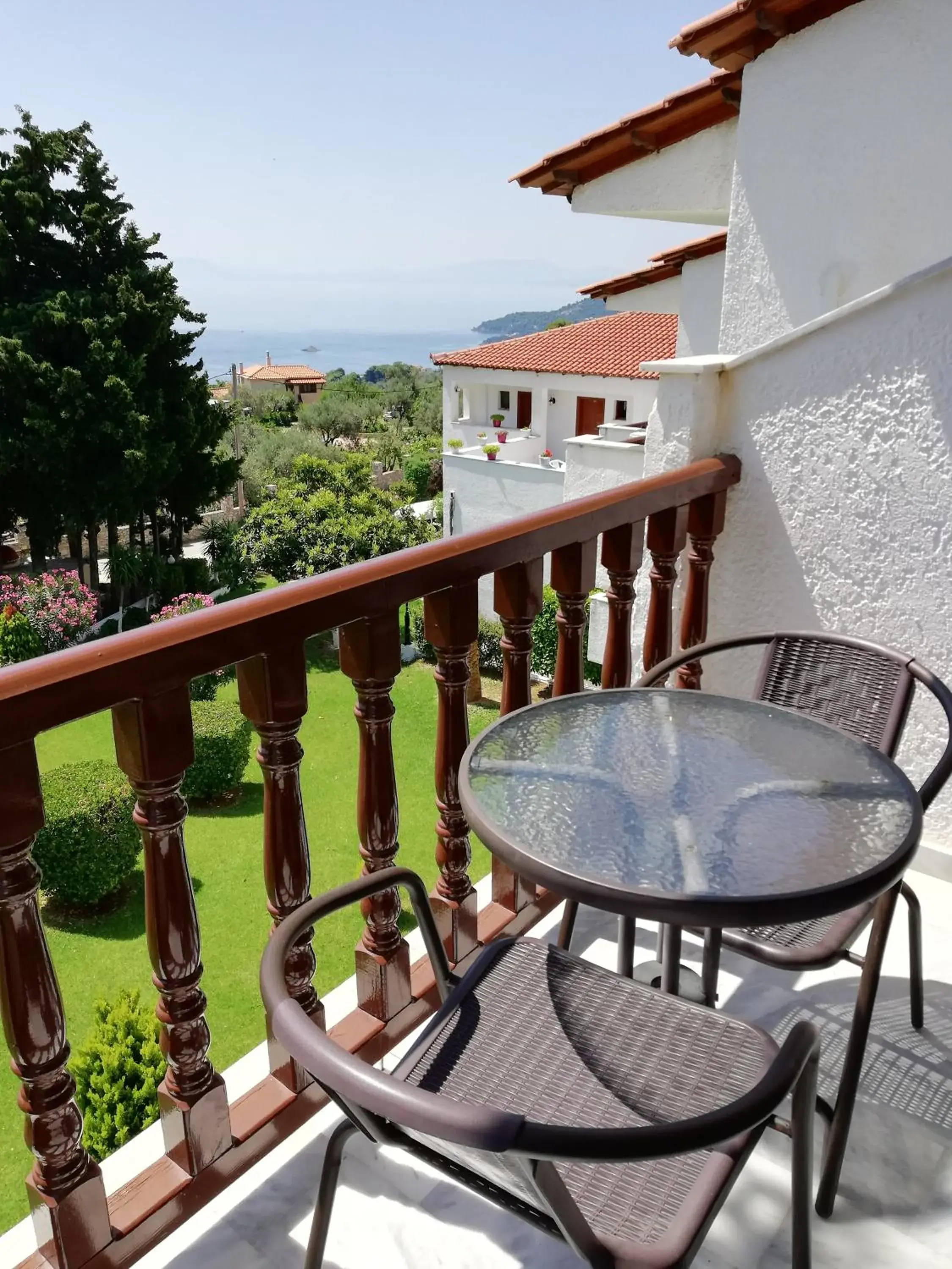 Twin Room with Sea View in Hotel Paradise Twin Room with Sea View in Hotel Paradise