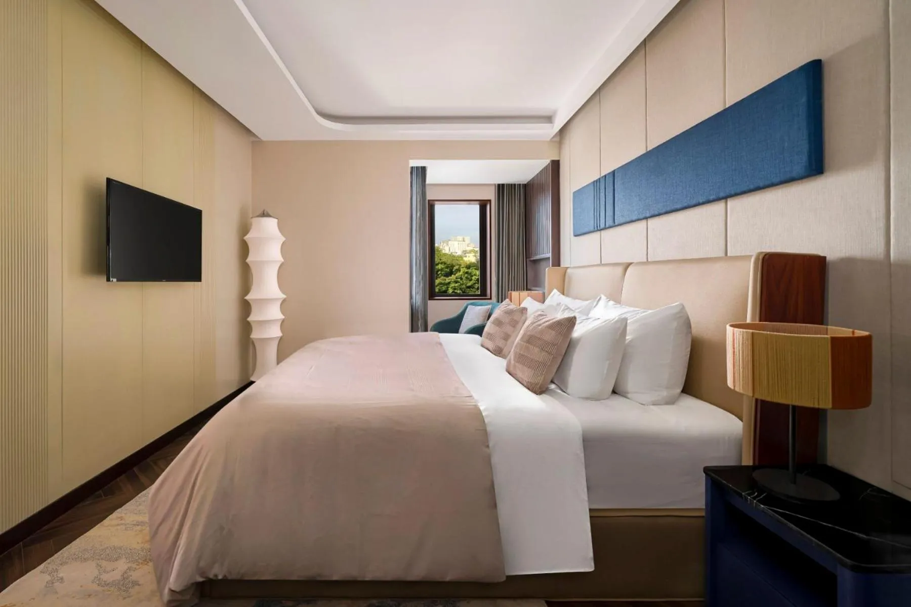 Bed in Signature by M Village Thợ Nhuộm