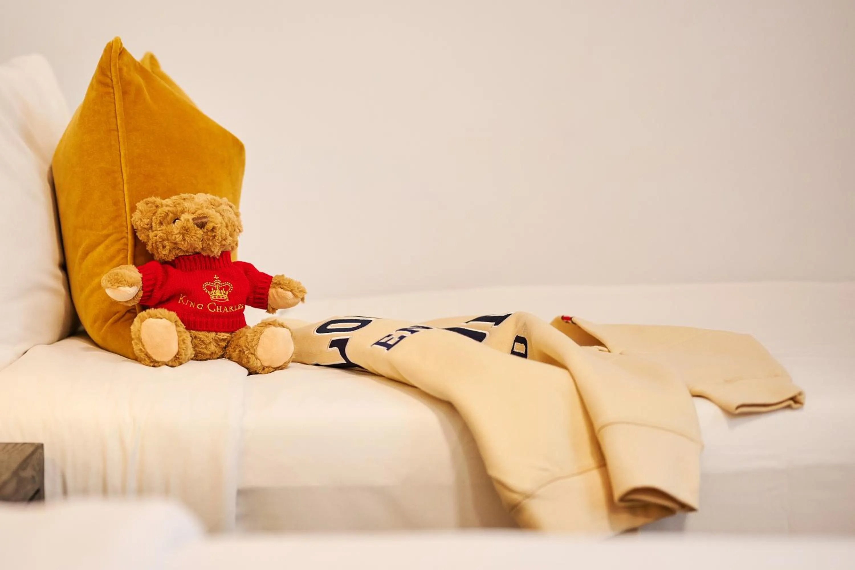 Bed in Huttons Hotel, Victoria London