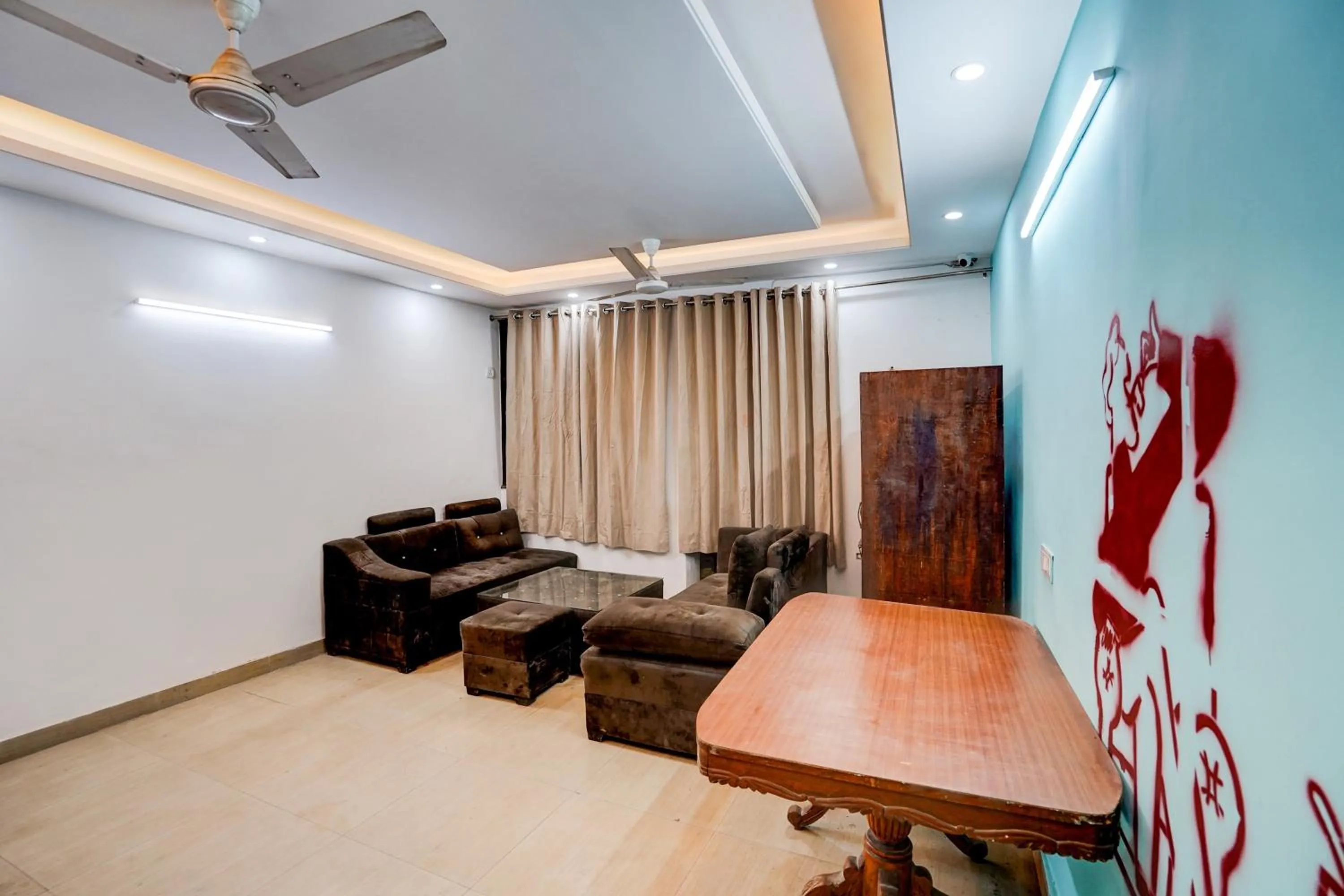 Lobby or reception in Hotel O Silver Key KD plaza Near Saket Metro station