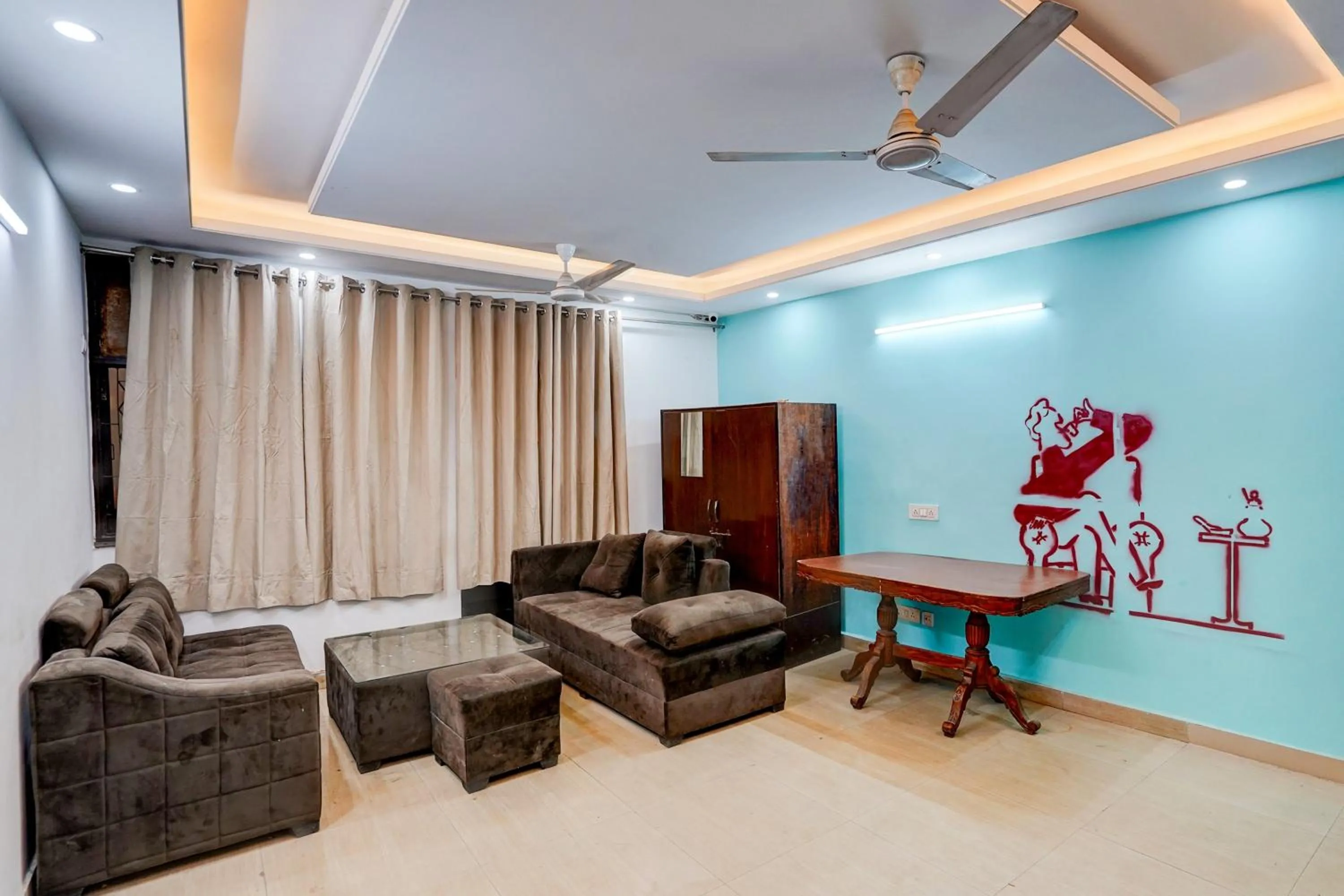 Lobby or reception in Hotel O Silver Key KD plaza Near Saket Metro station