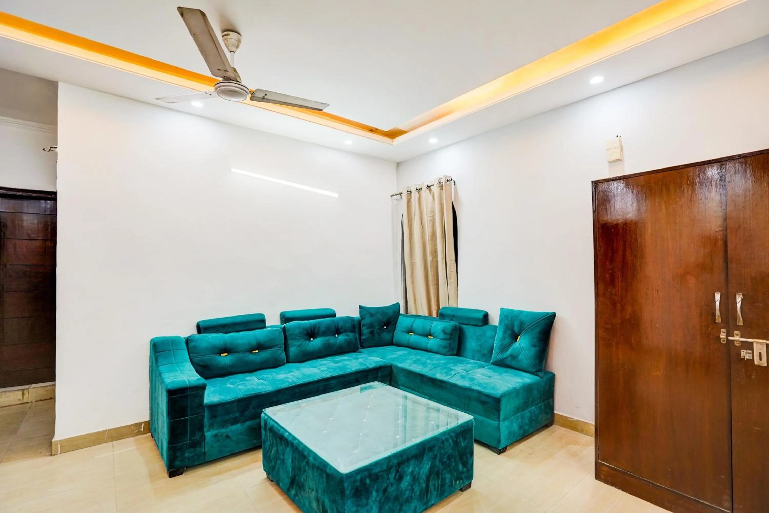 Lobby or reception in Hotel O Silver Key KD plaza Near Saket Metro station