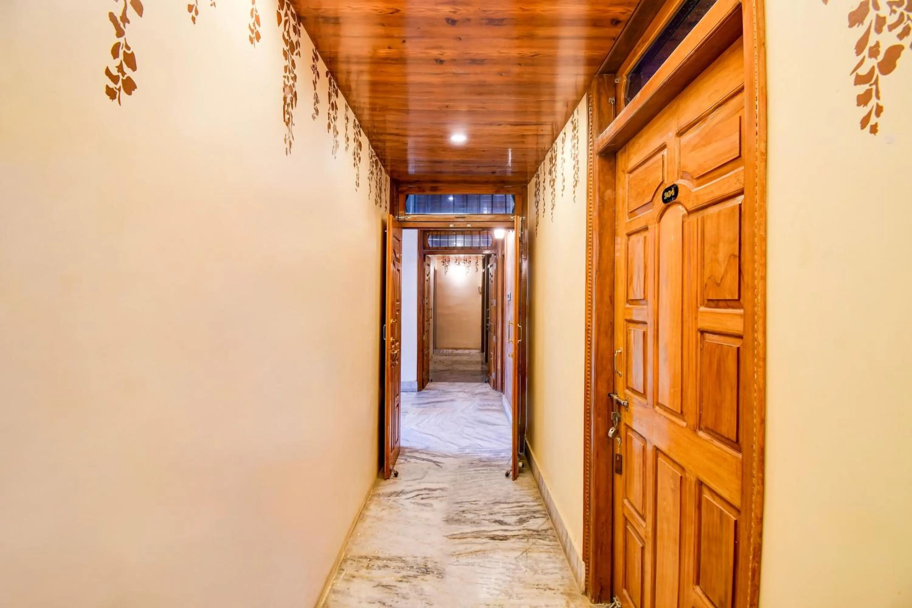 Lobby or reception in Super Collection O Transport Nagar Metro Station Patna