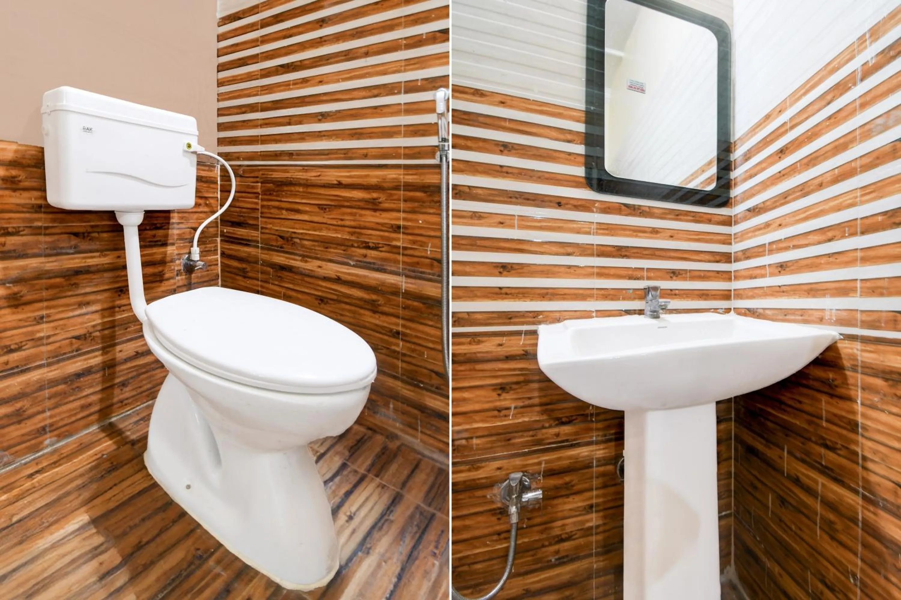 Bathroom in Super Collection O Transport Nagar Metro Station Patna