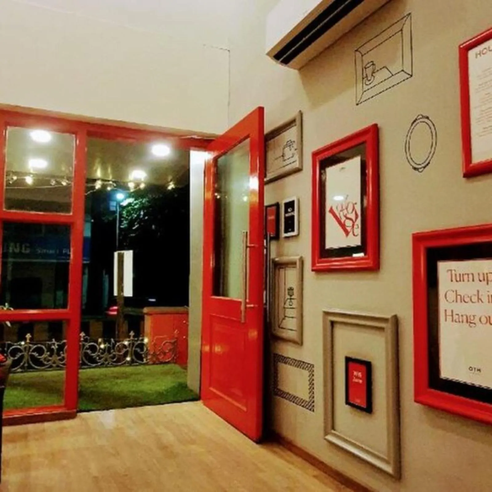 Facade/entrance in Hotel Signature, Nagpur