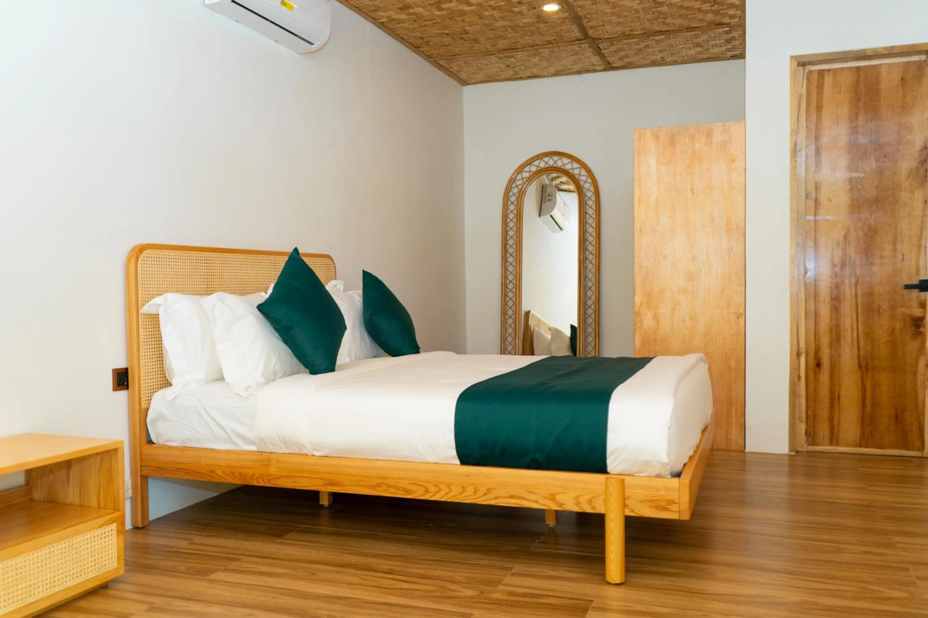 Bedroom, Bed in Nadhibar Resort