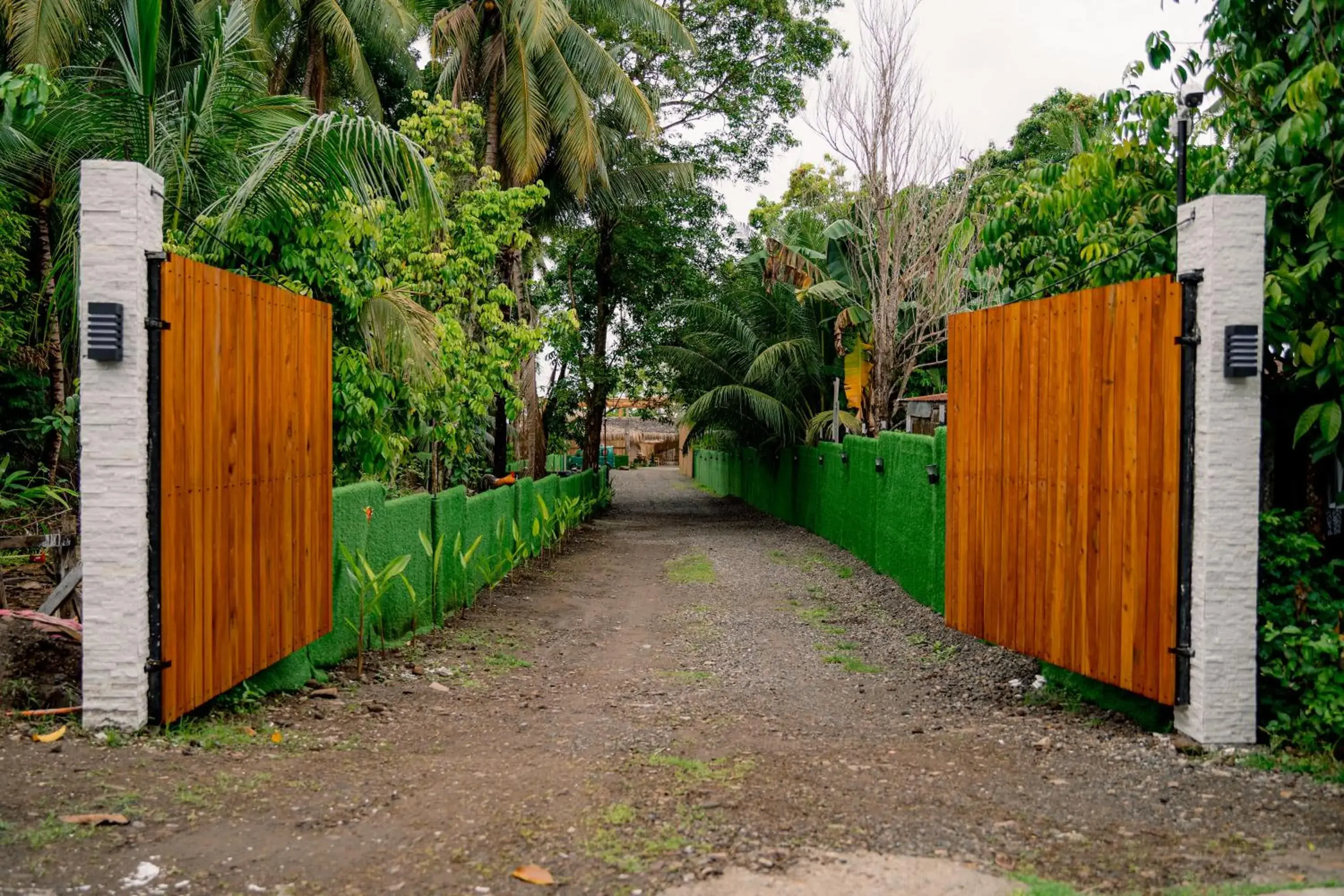 Facade/entrance in Nadhibar Resort Facade/entrance in Nadhibar Resort