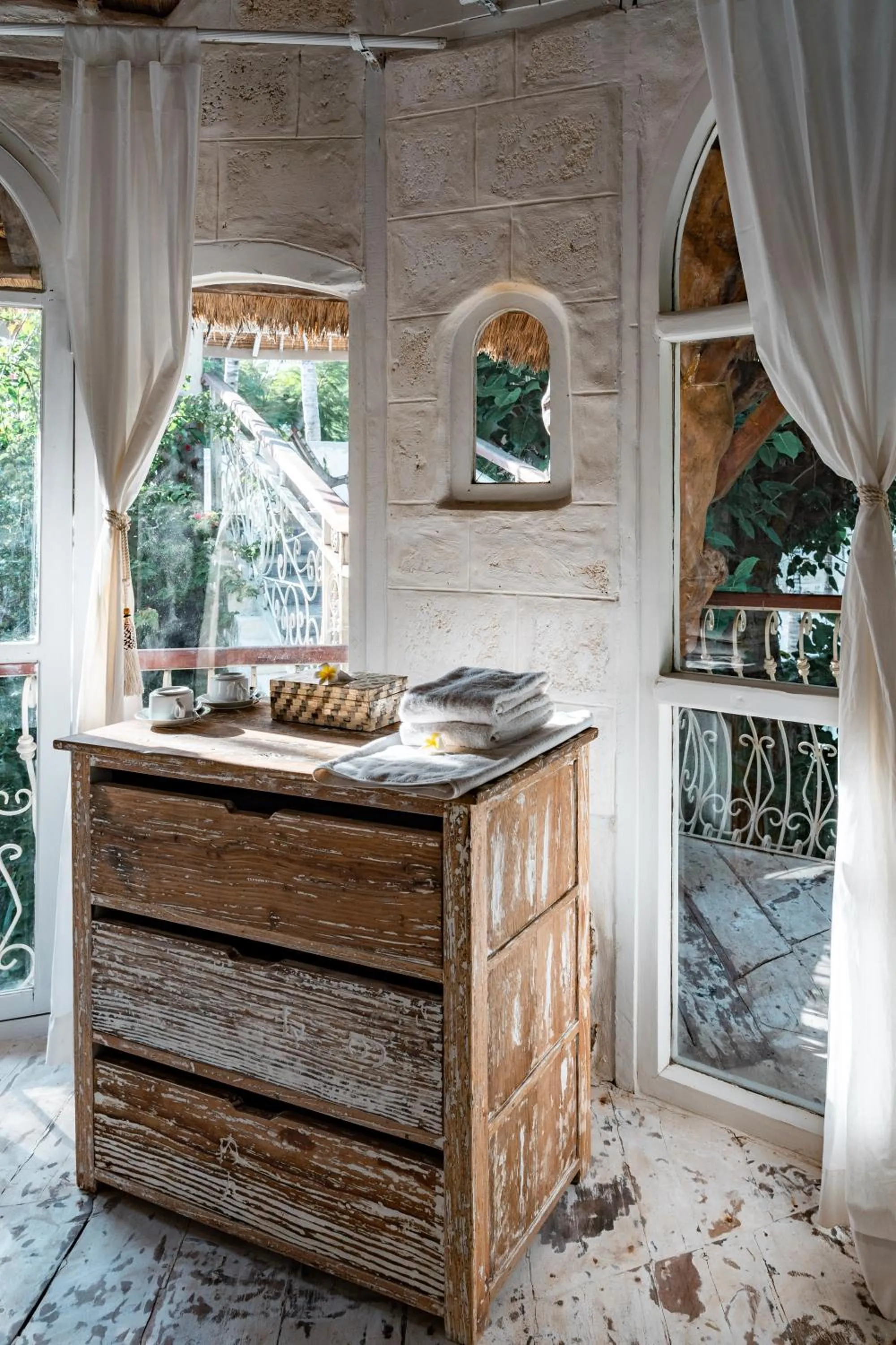 Coffee/tea facilities in La Santa Rosa