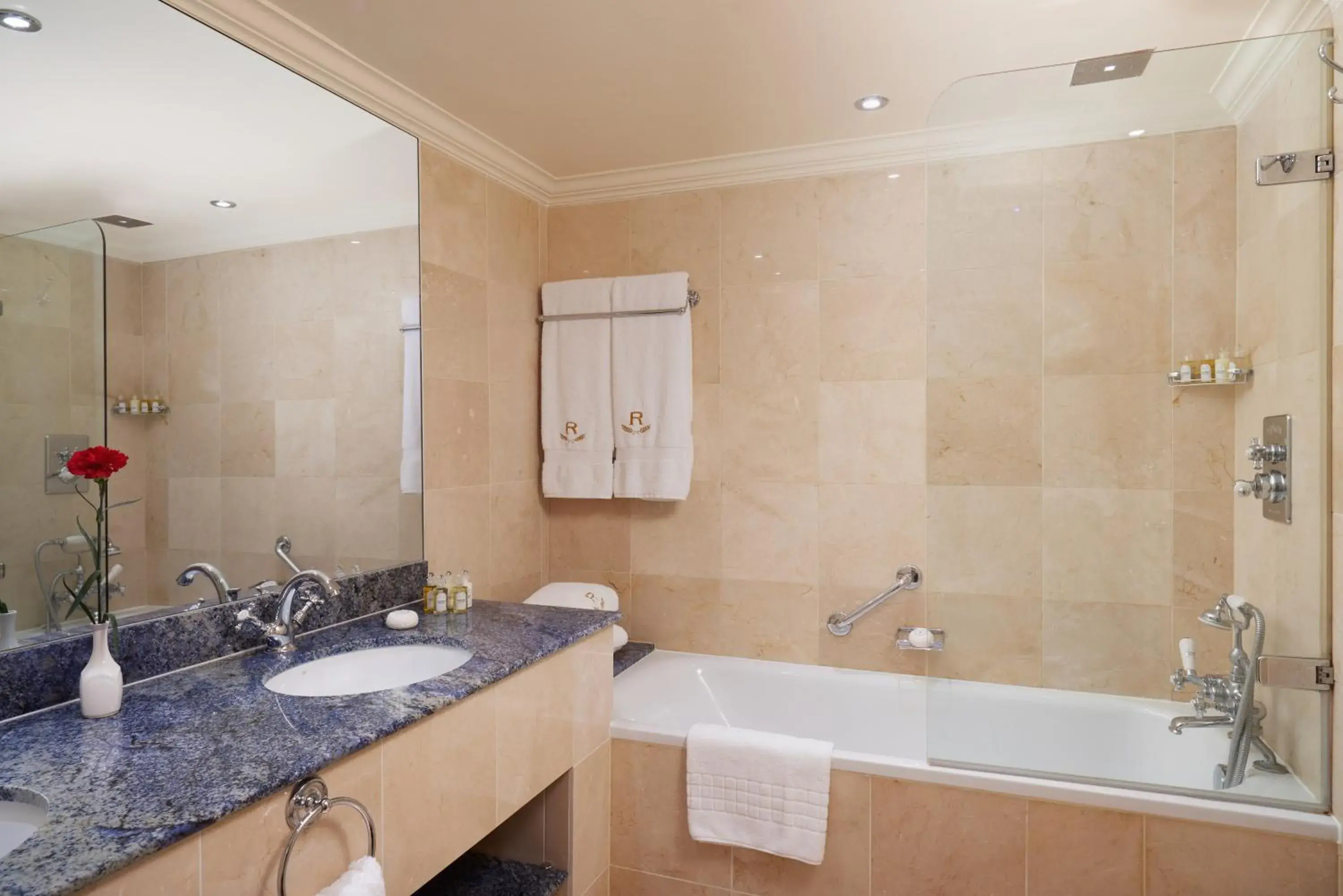 Bathroom in Rubens At The Palace Bathroom in Rubens At The Palace