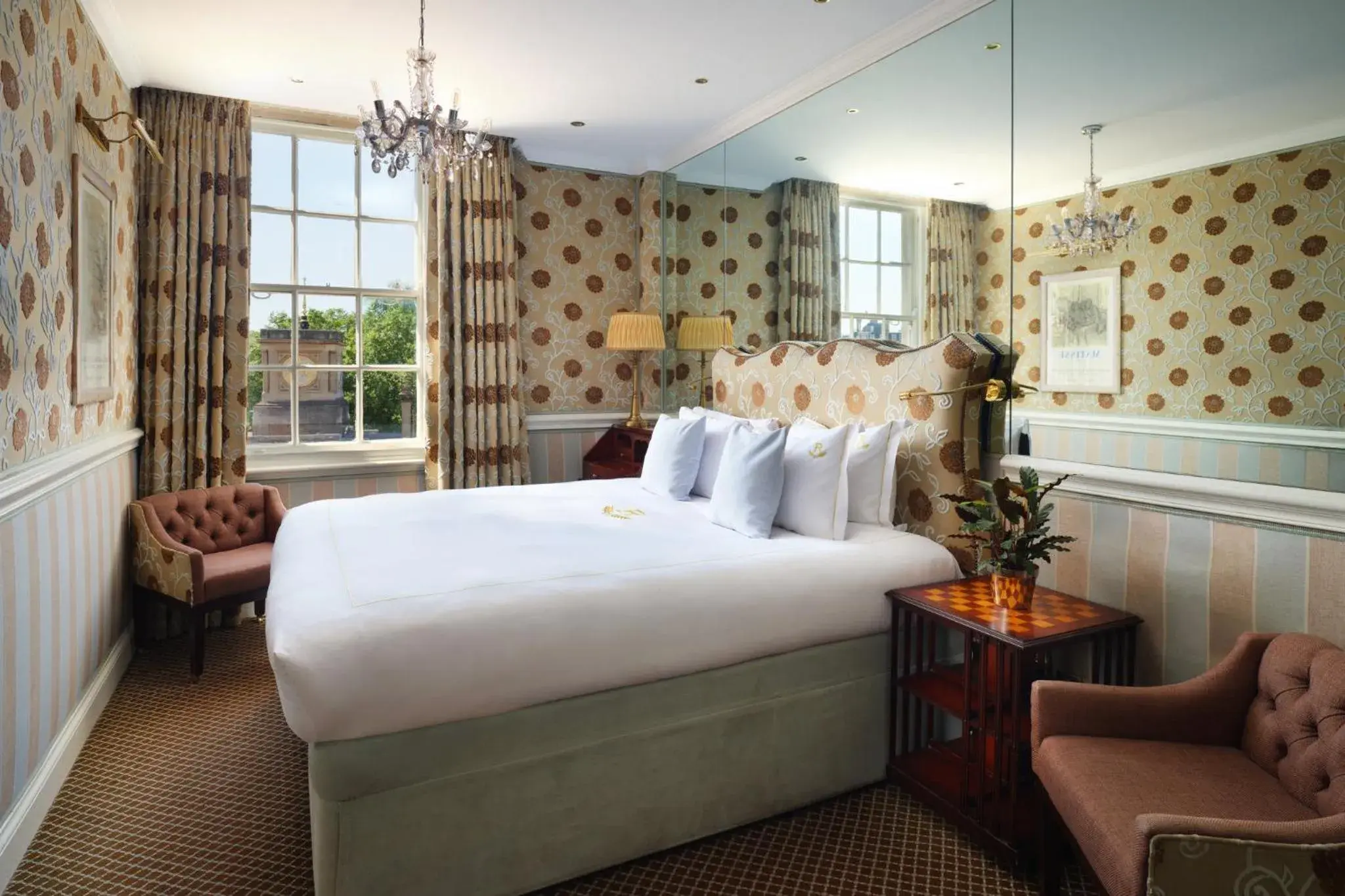 Photo of the whole room, Bed in Rubens At The Palace Photo of the whole room, Bed in Rubens At The Palace