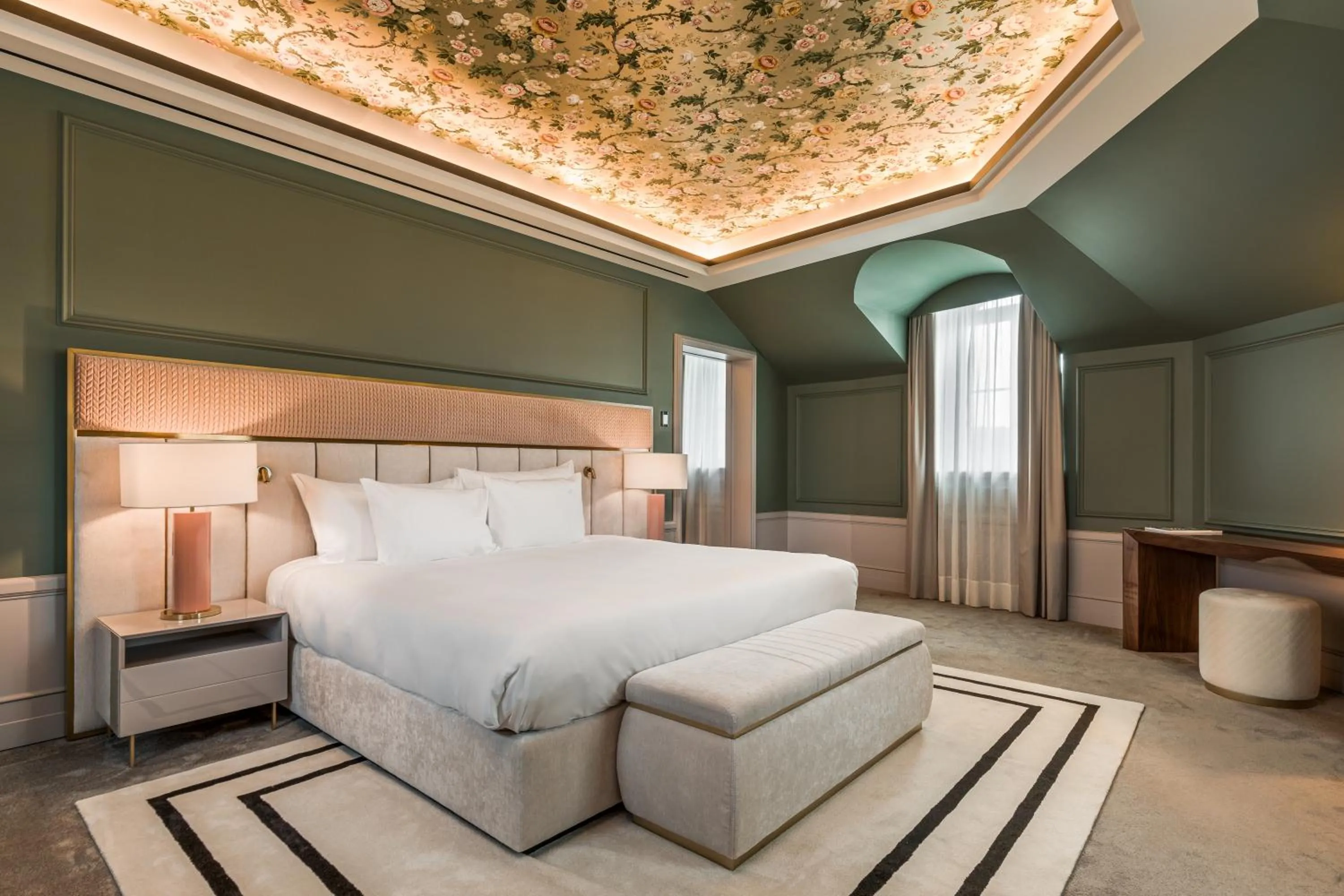 Bedroom, Bed in Maison Albar - Amoure - The Leading Hotels of the World