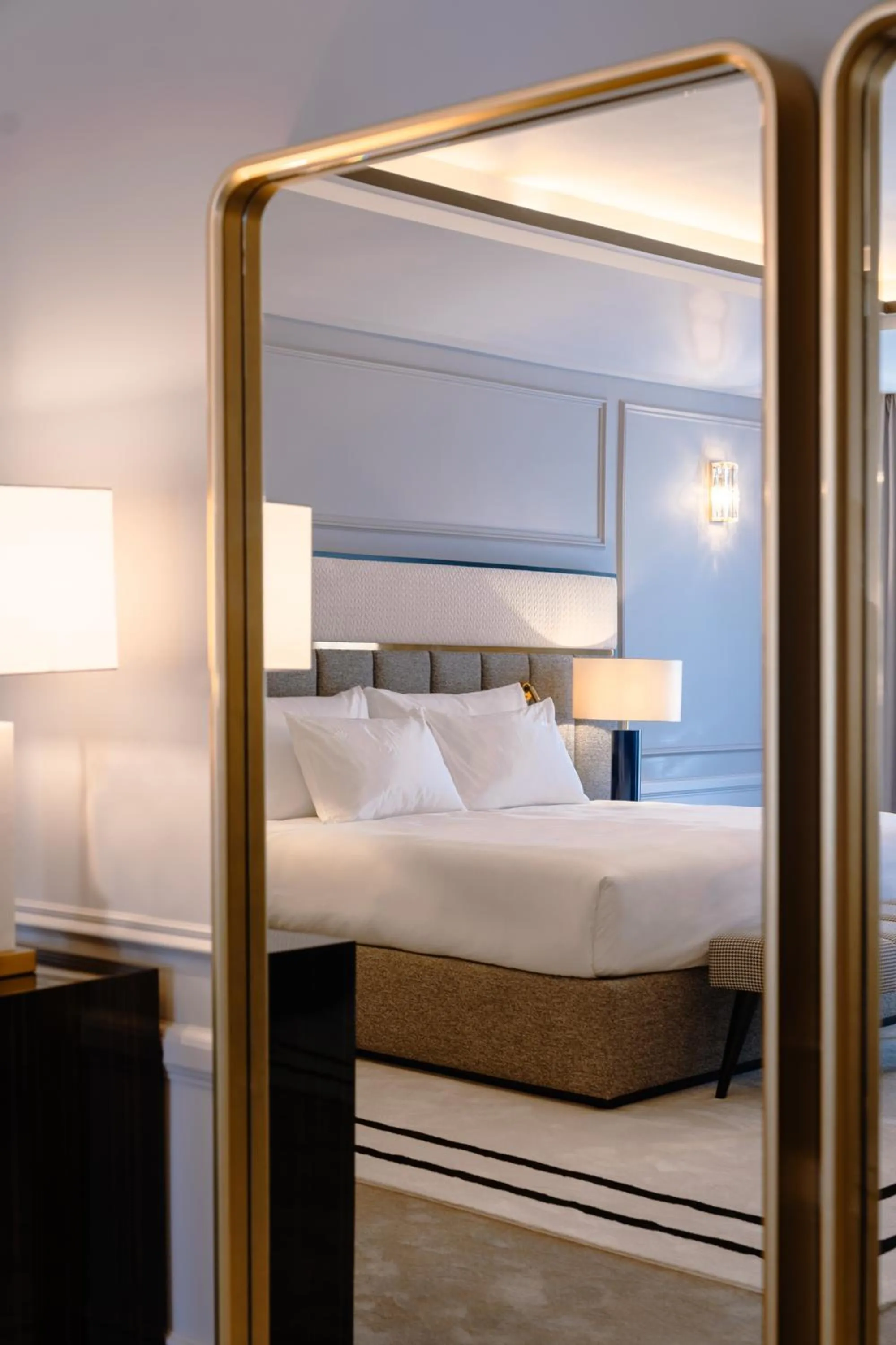 Bed in Maison Albar - Amoure - The Leading Hotels of the World