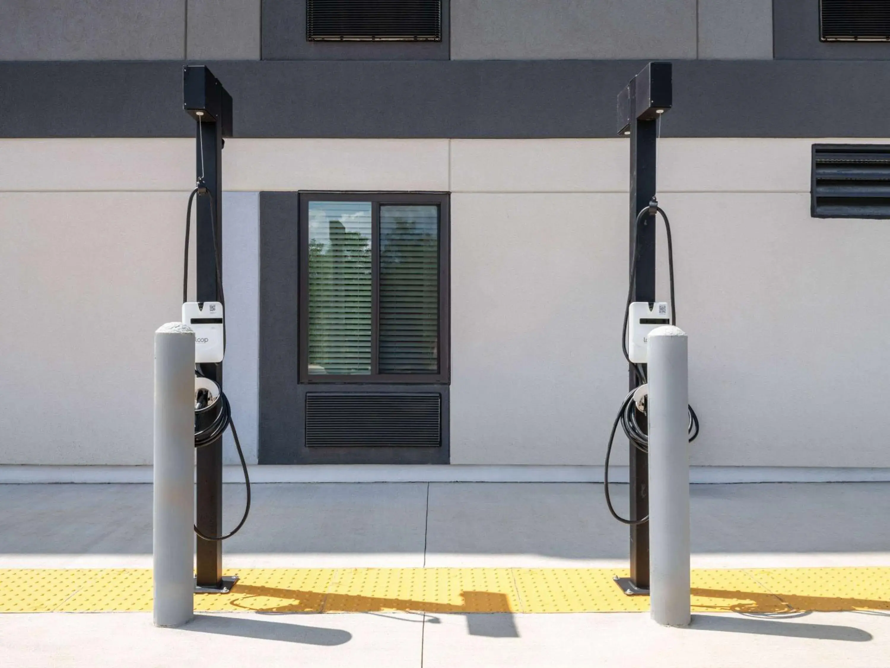 Property building in ECHO Suites Extended Stay by Wyndham Spartanburg Property building in ECHO Suites Extended Stay by Wyndham Spartanburg