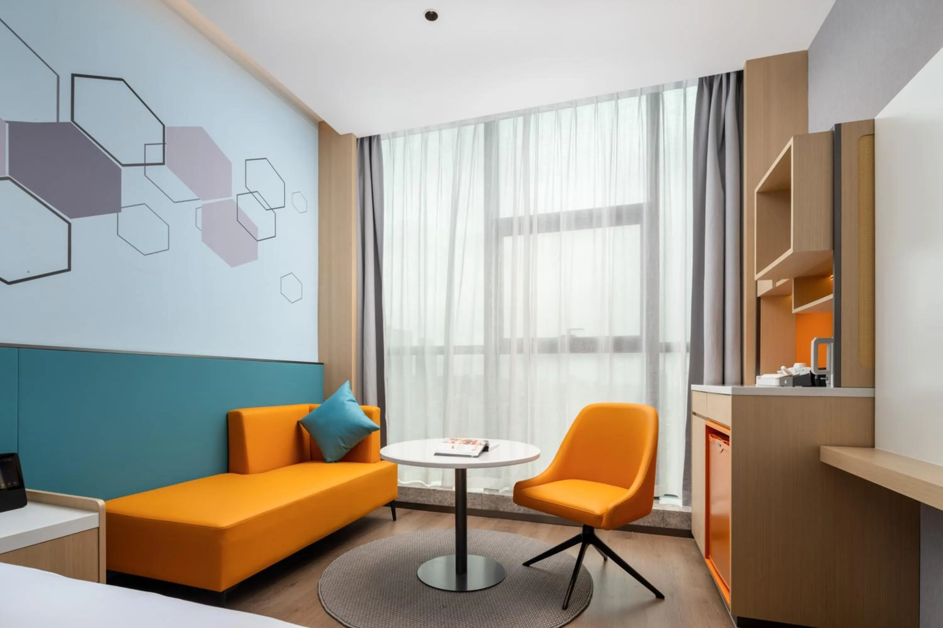 Photo of the whole room in Days Inn by Wyndham Zhuhai Gongbei Port