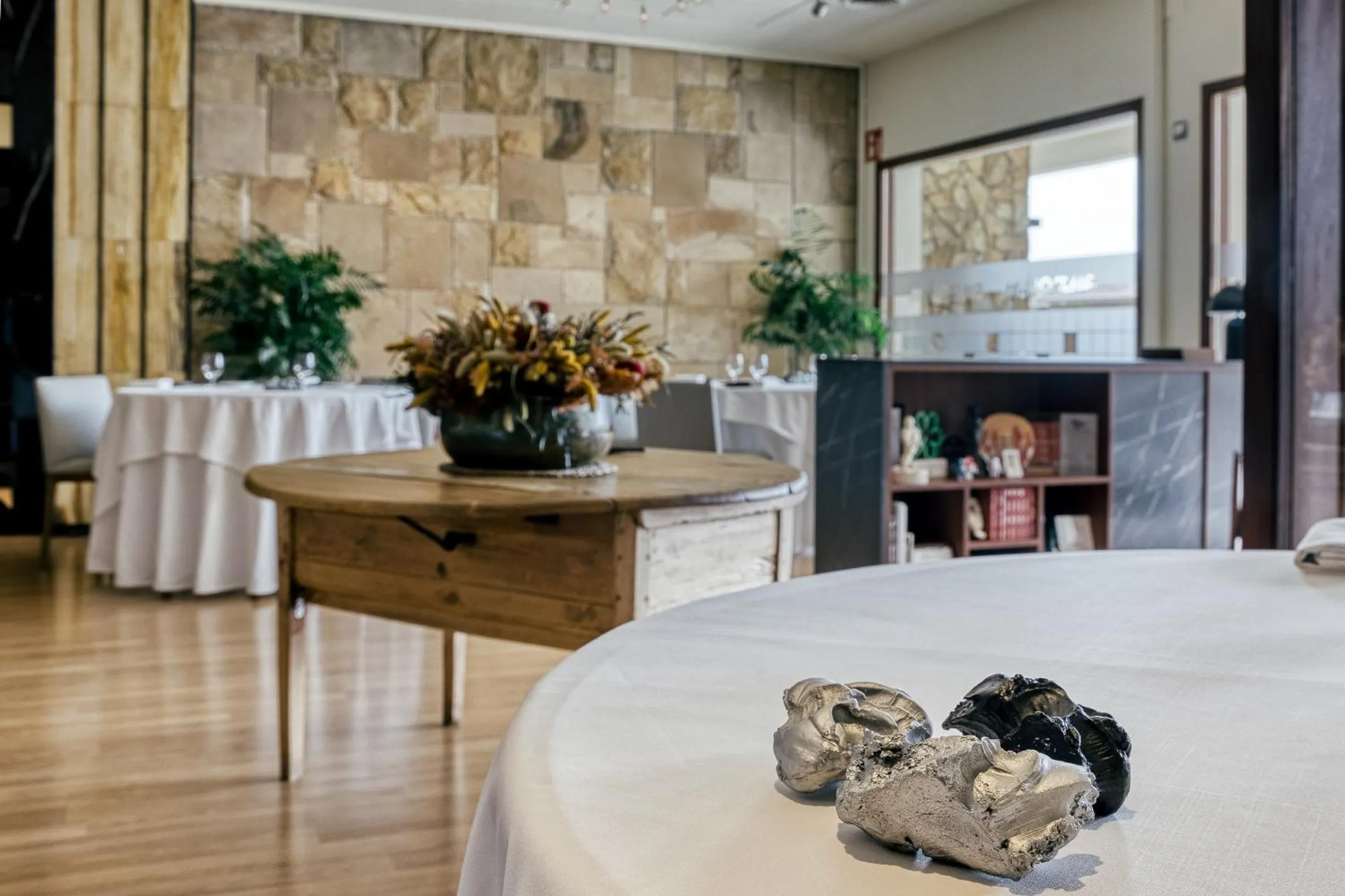 Restaurant/places to eat in Hotel Emporium - Adults Only