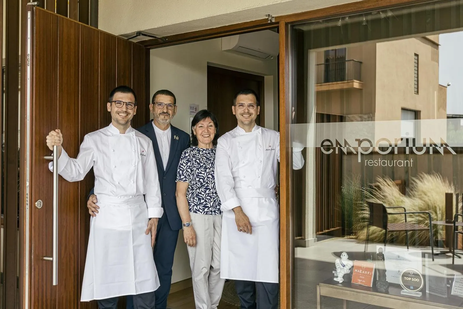 Hotel Emporium - Adults Only