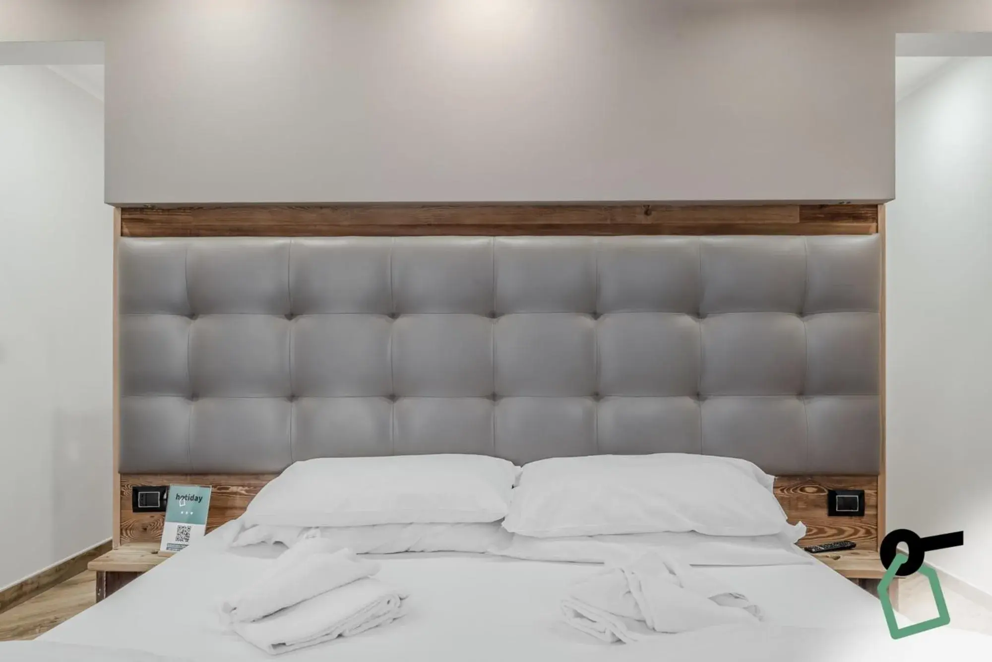 Bed in Hotiday Room Collection - Sauze Assietta Bed in Hotiday Room Collection - Sauze Assietta