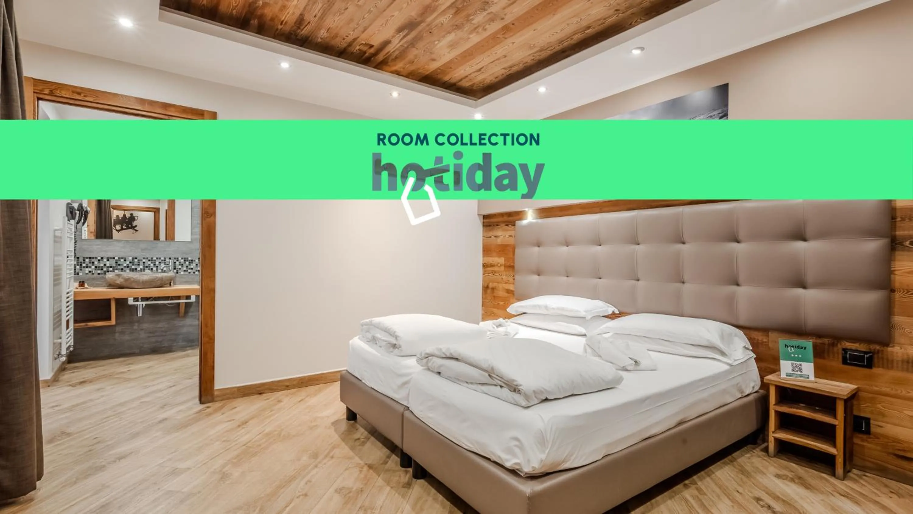 Text overlay, Bed in Hotiday Room Collection - Sauze Assietta