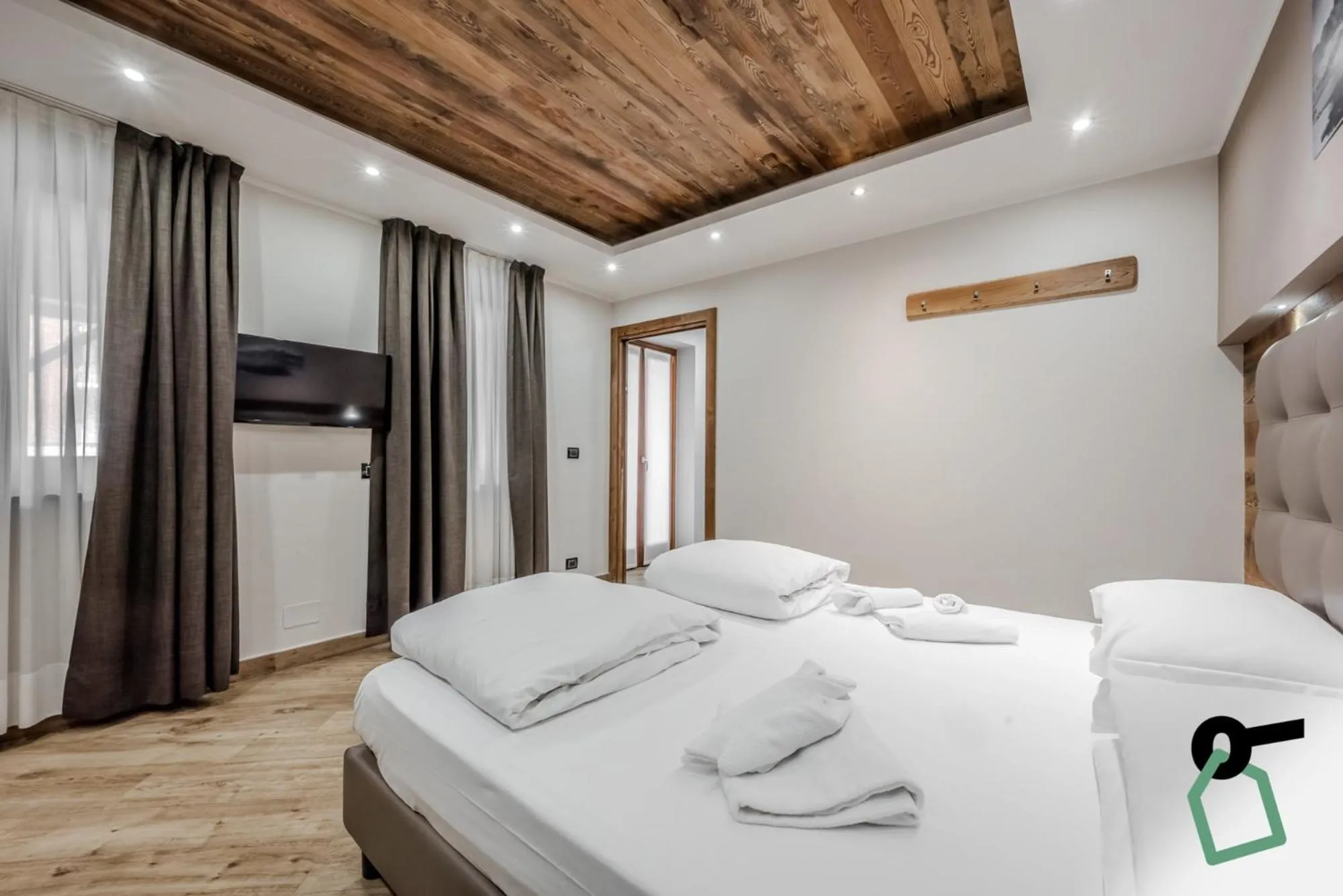 Bed in Hotiday Room Collection - Sauze Assietta