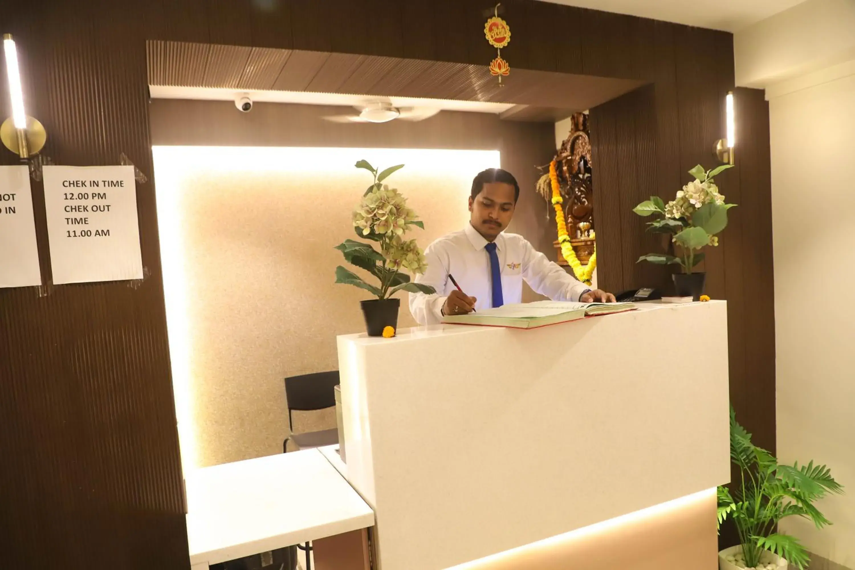 Hotel Aura Inn Airoli ,Digha Hotel Aura Inn Airoli ,Digha