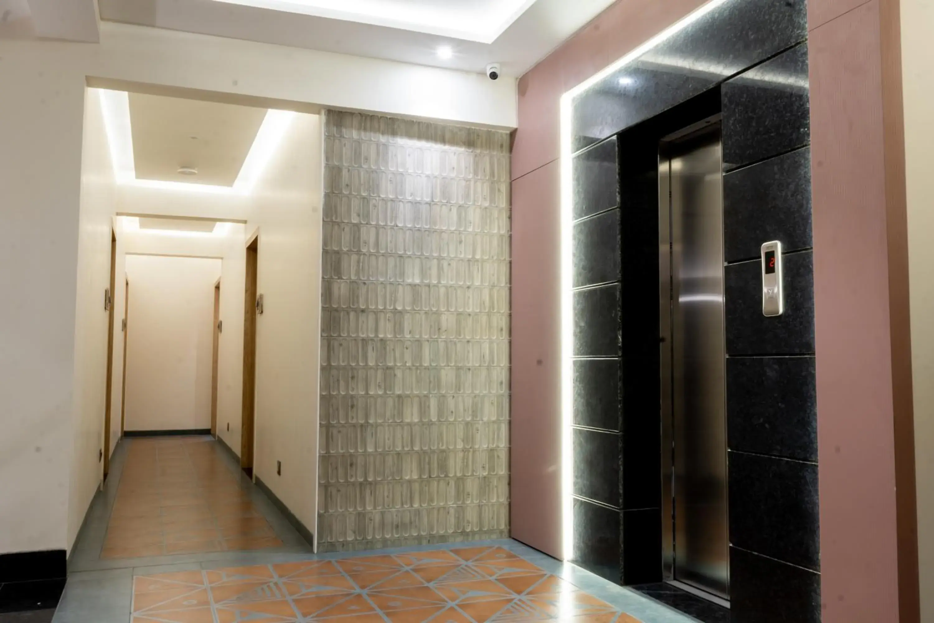 Hotel Aura Inn Airoli ,Digha Hotel Aura Inn Airoli ,Digha