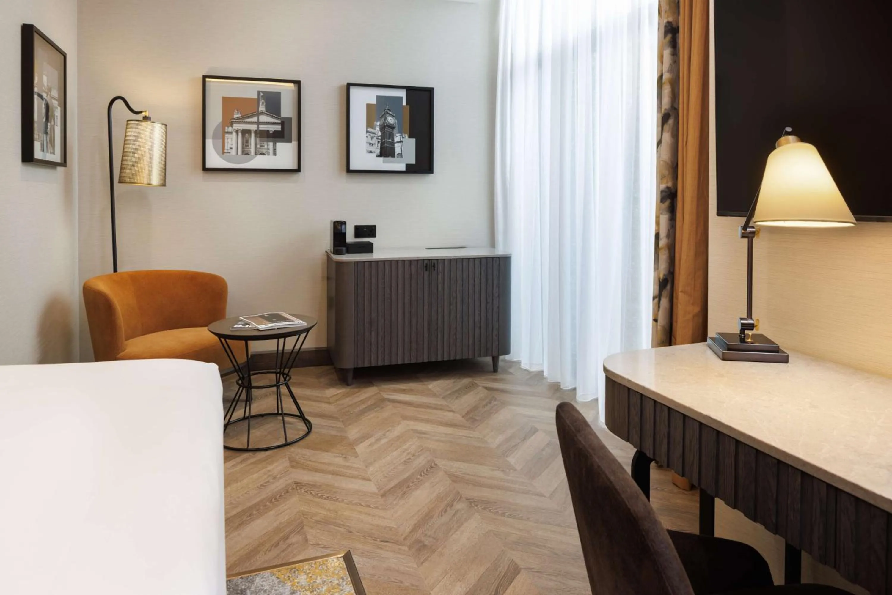 Bedroom in DoubleTree by Hilton London Victoria