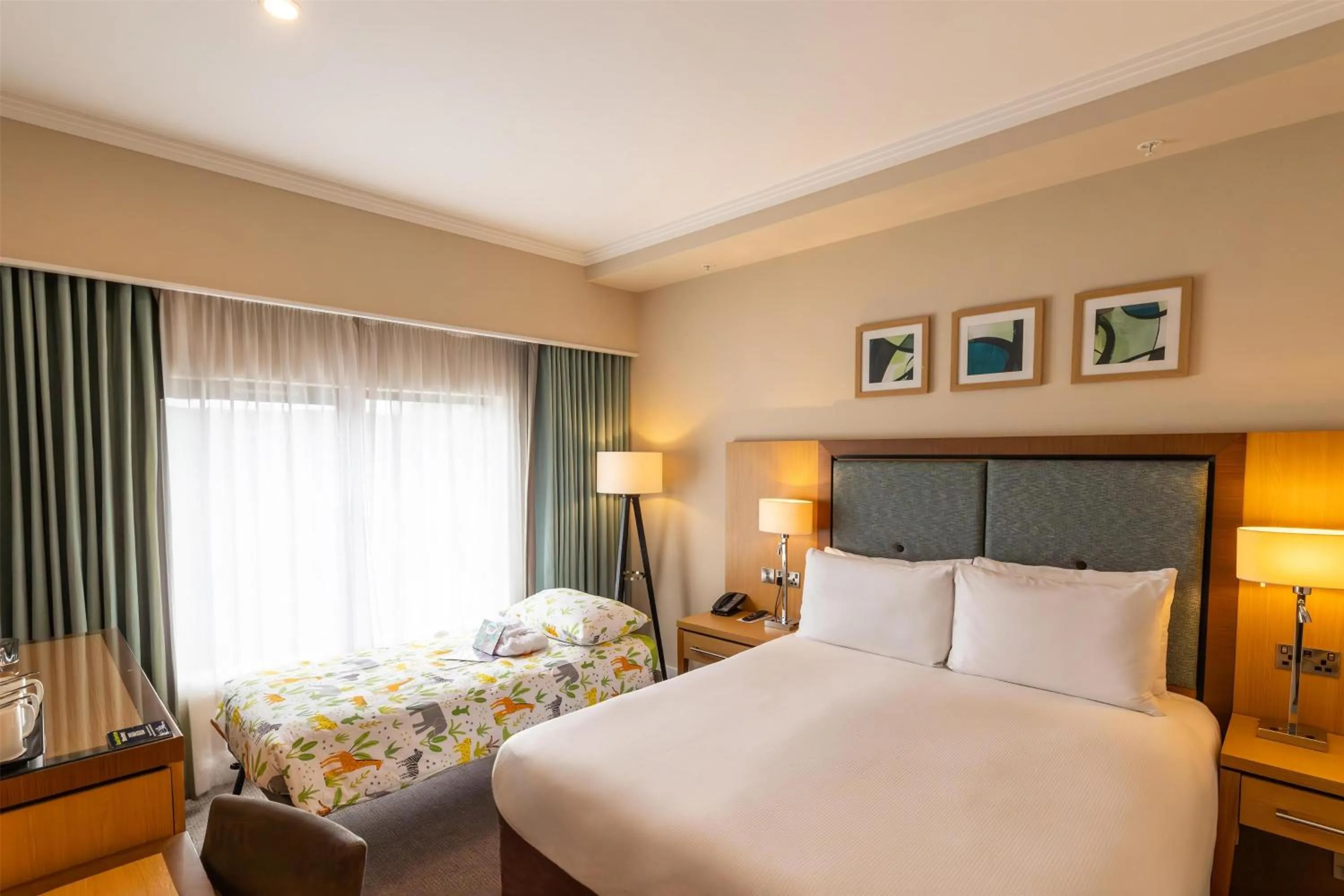 Bed in DoubleTree by Hilton London Victoria