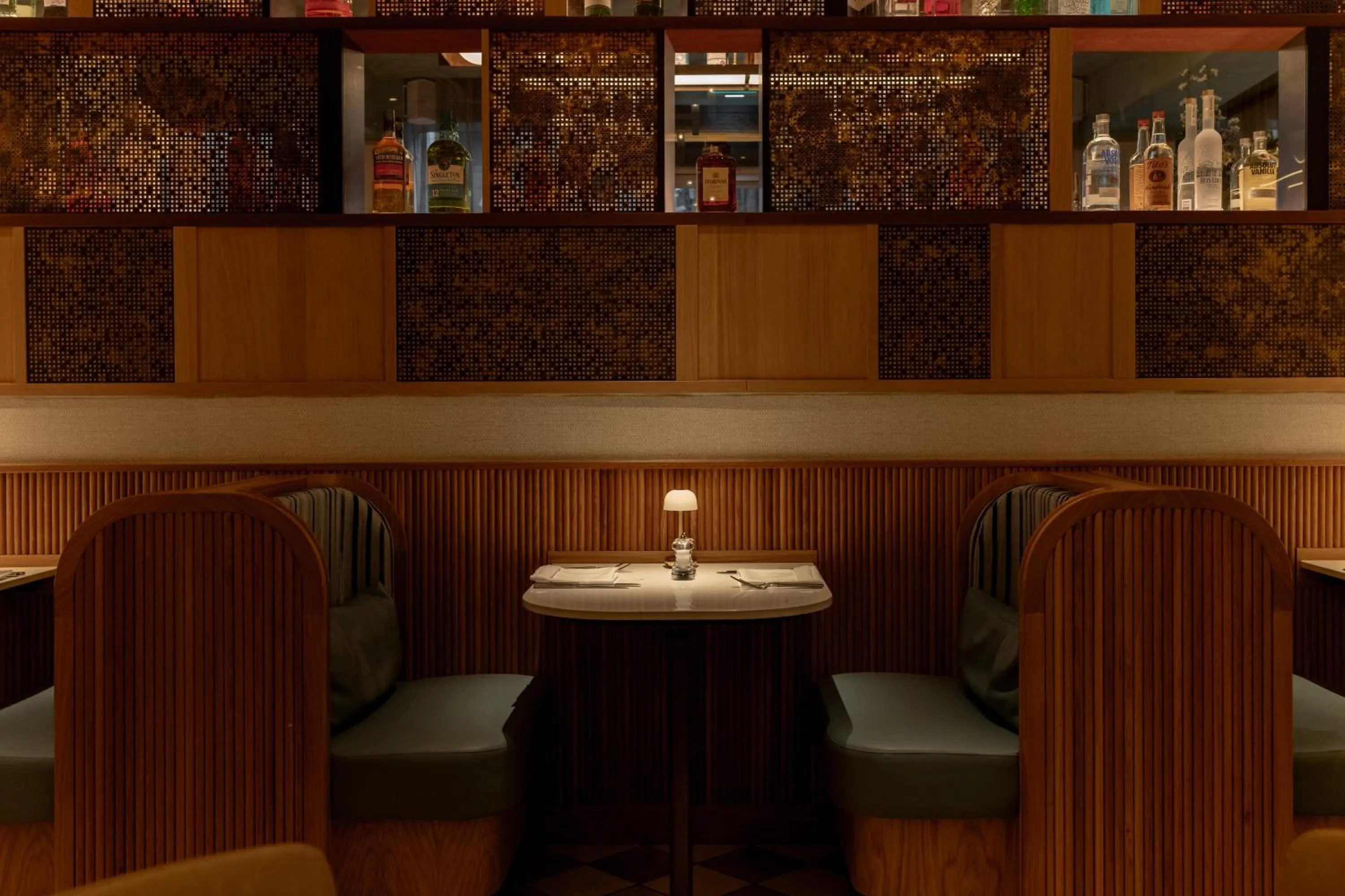 DoubleTree by Hilton London Victoria