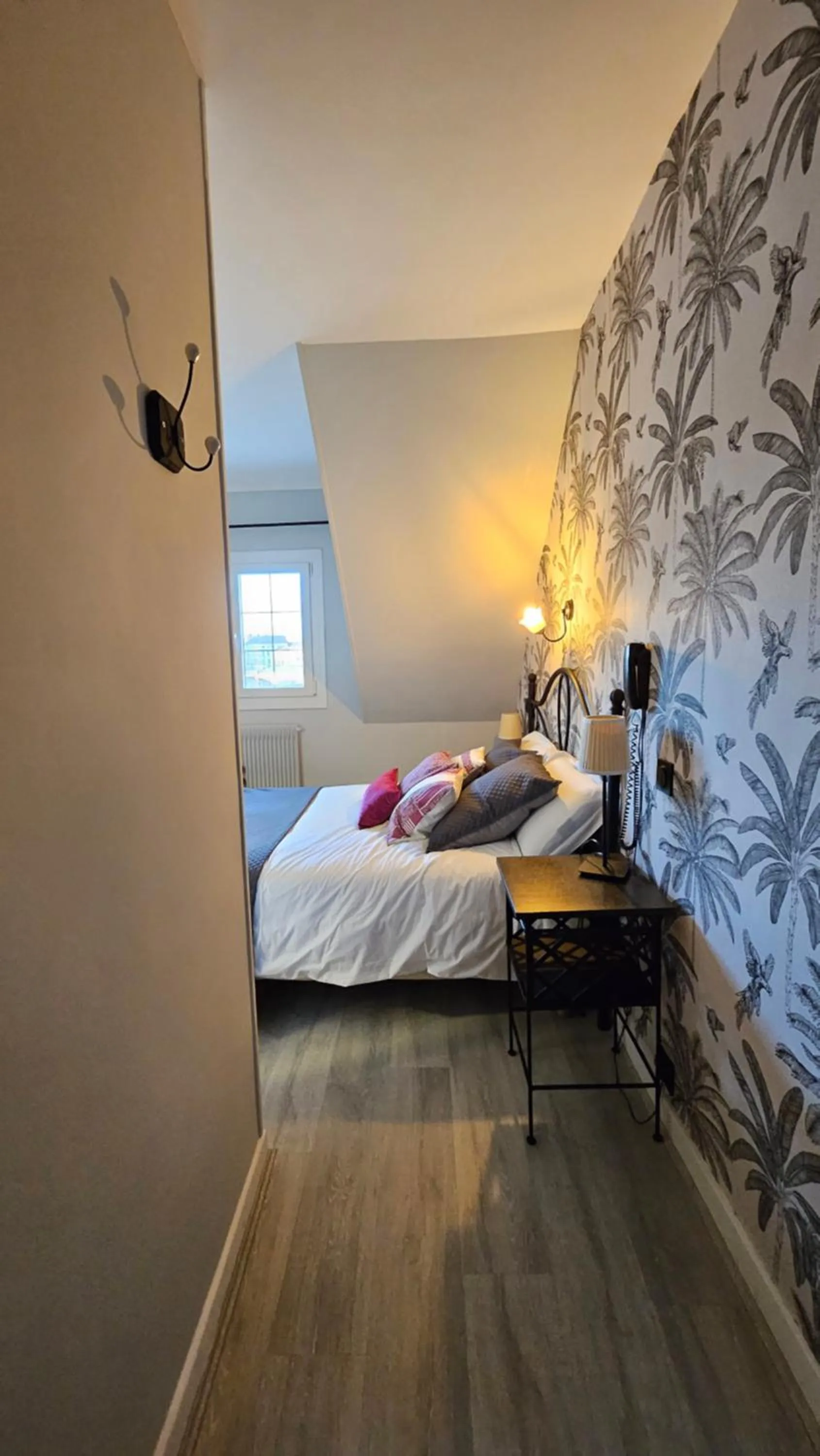 Bed in Auberge de la Marine