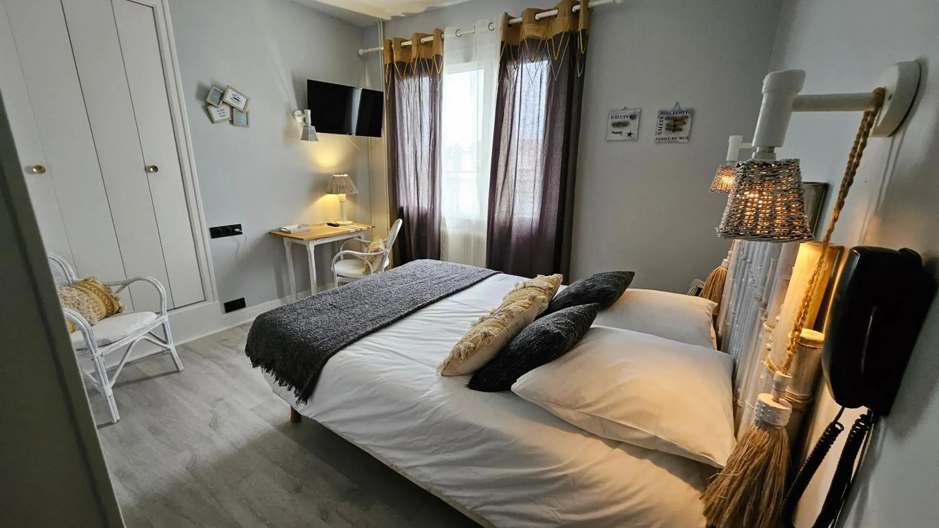 Single Room - single occupancy in Auberge de la Marine Single Room - single occupancy in Auberge de la Marine