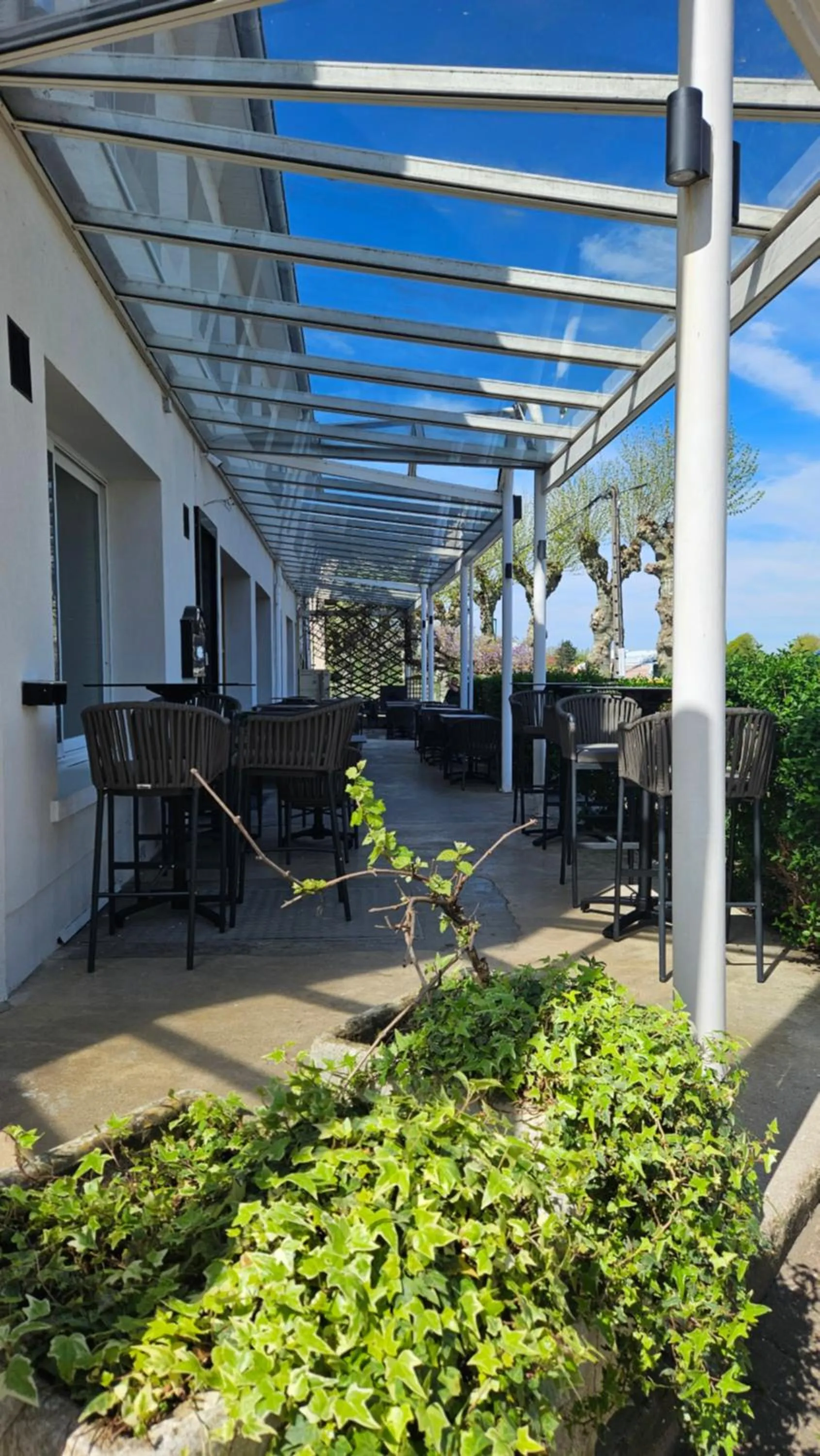 Patio in Auberge de la Marine